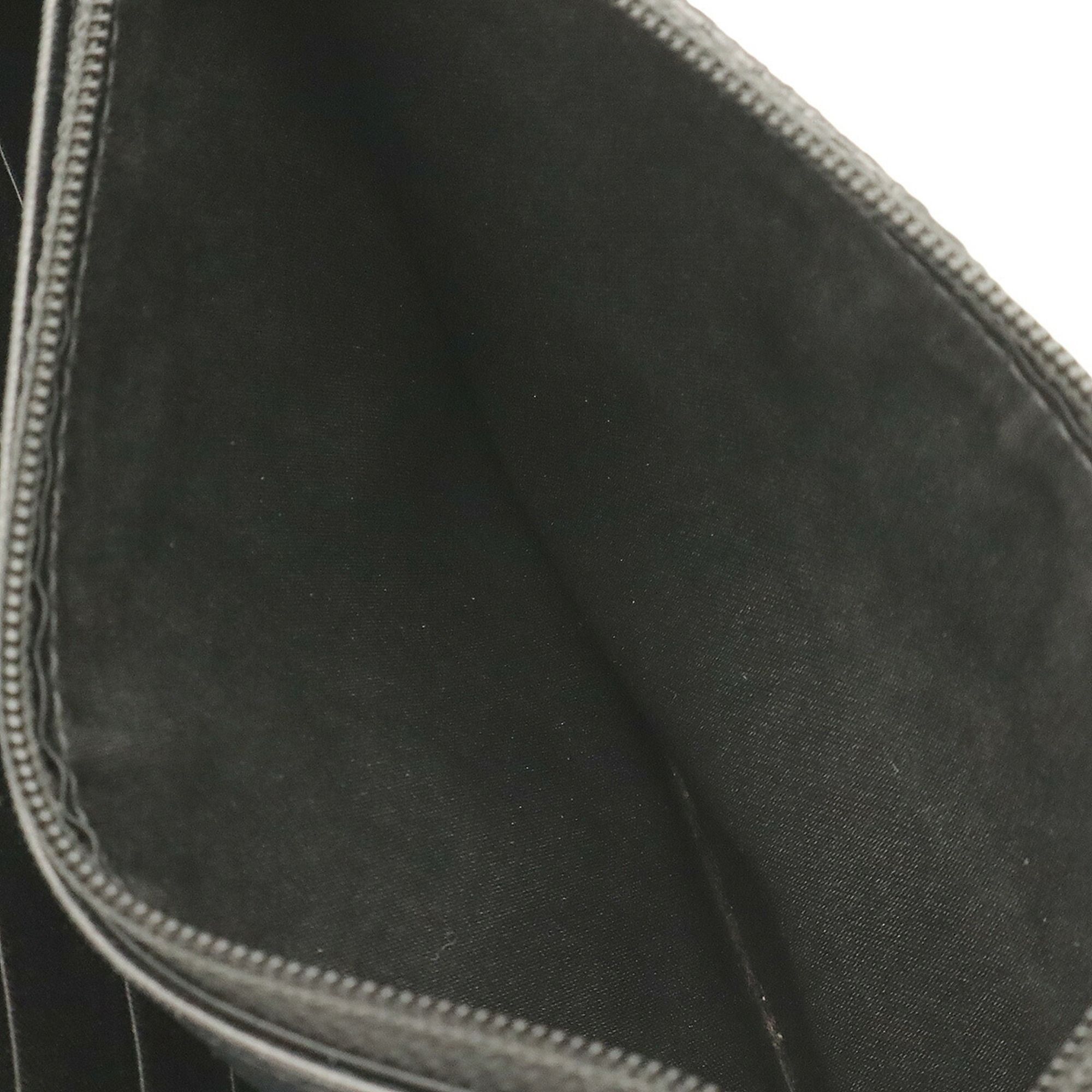 Leather Pochette Shoulder Bag (Pre-Owned) - Chanel - Modalova