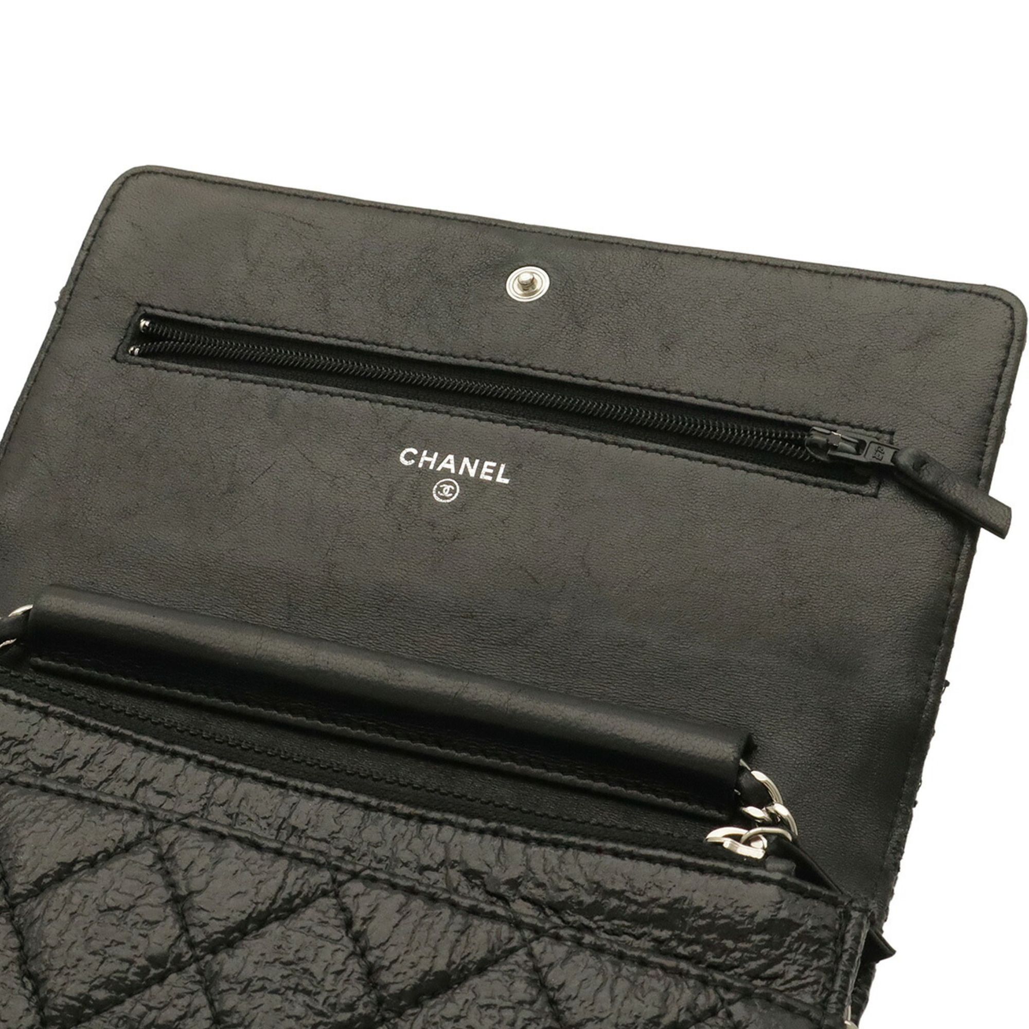Leather Pochette Shoulder Bag (Pre-Owned) - Chanel - Modalova