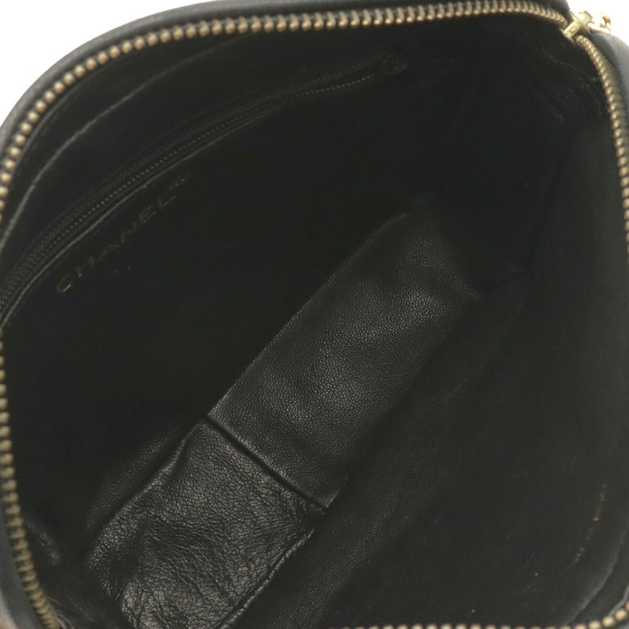 Leather Shoulder Bag (Pre-Owned) - Chanel - Modalova