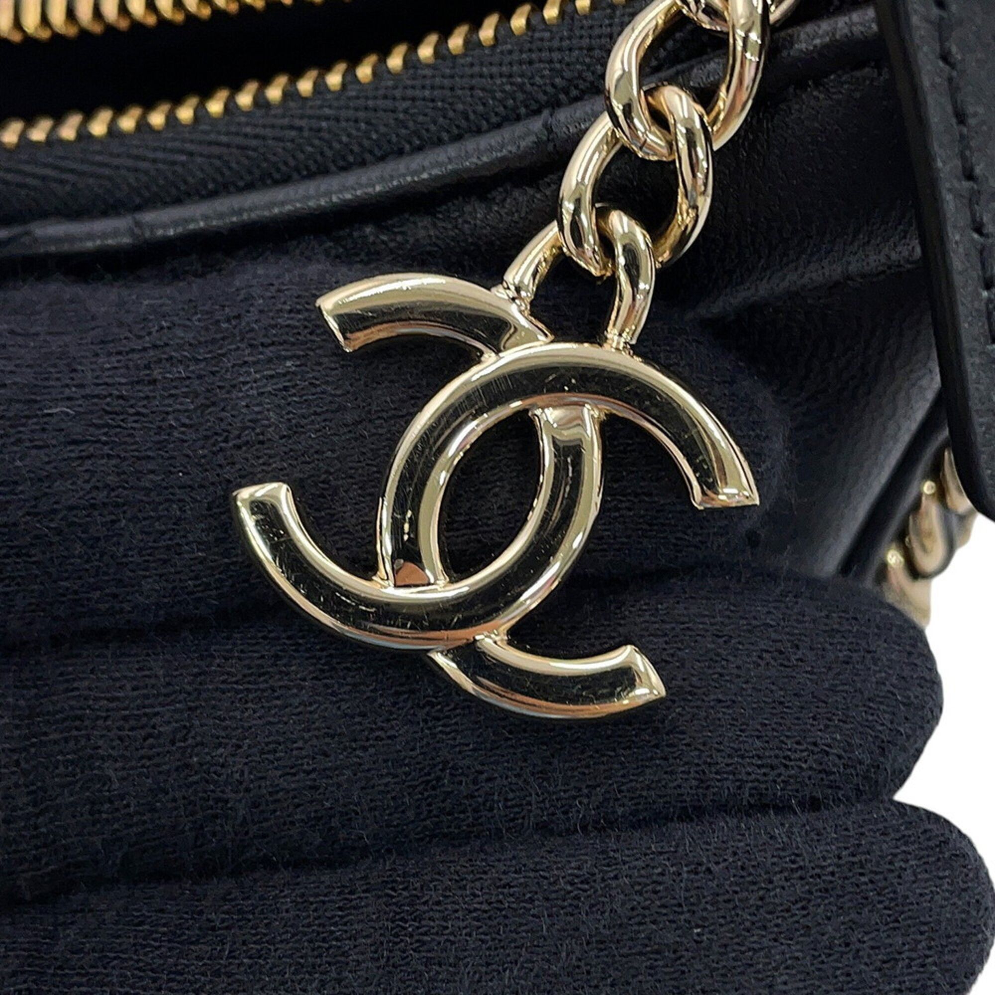 Matelasse Leather Shoulder Bag (Pre-Owned) - Chanel - Modalova