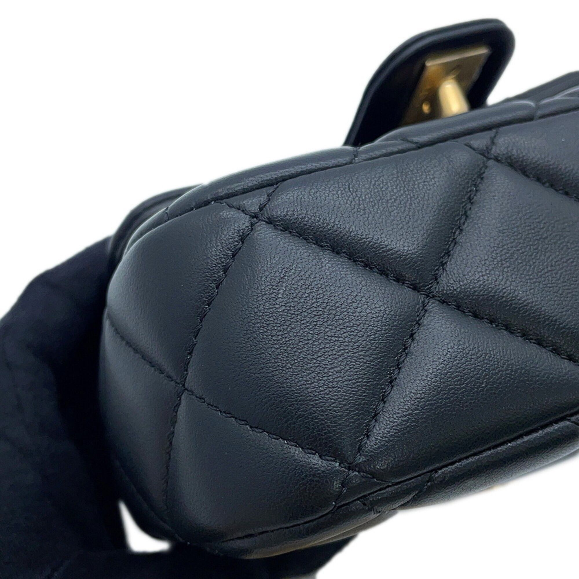 Leather Shoulder Bag (Pre-Owned) - Chanel - Modalova