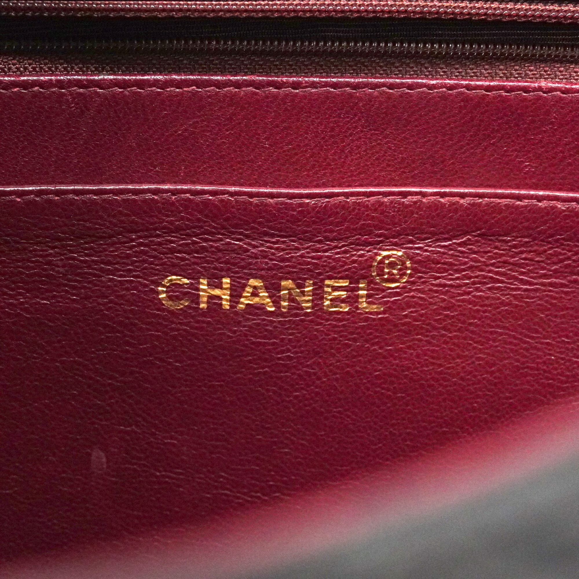 Leather Shoulder Bag (Pre-Owned) - Chanel - Modalova