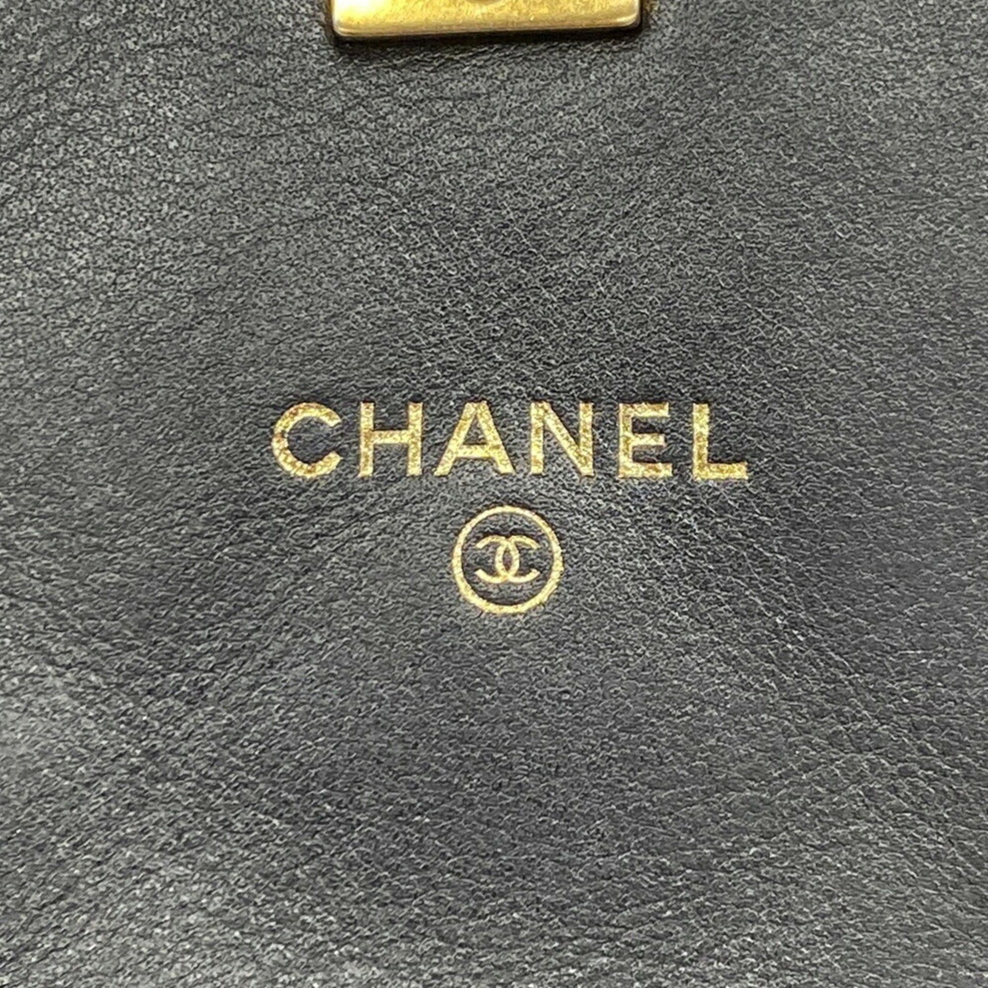 Leather Shoulder Bag (Pre-Owned) - Chanel - Modalova