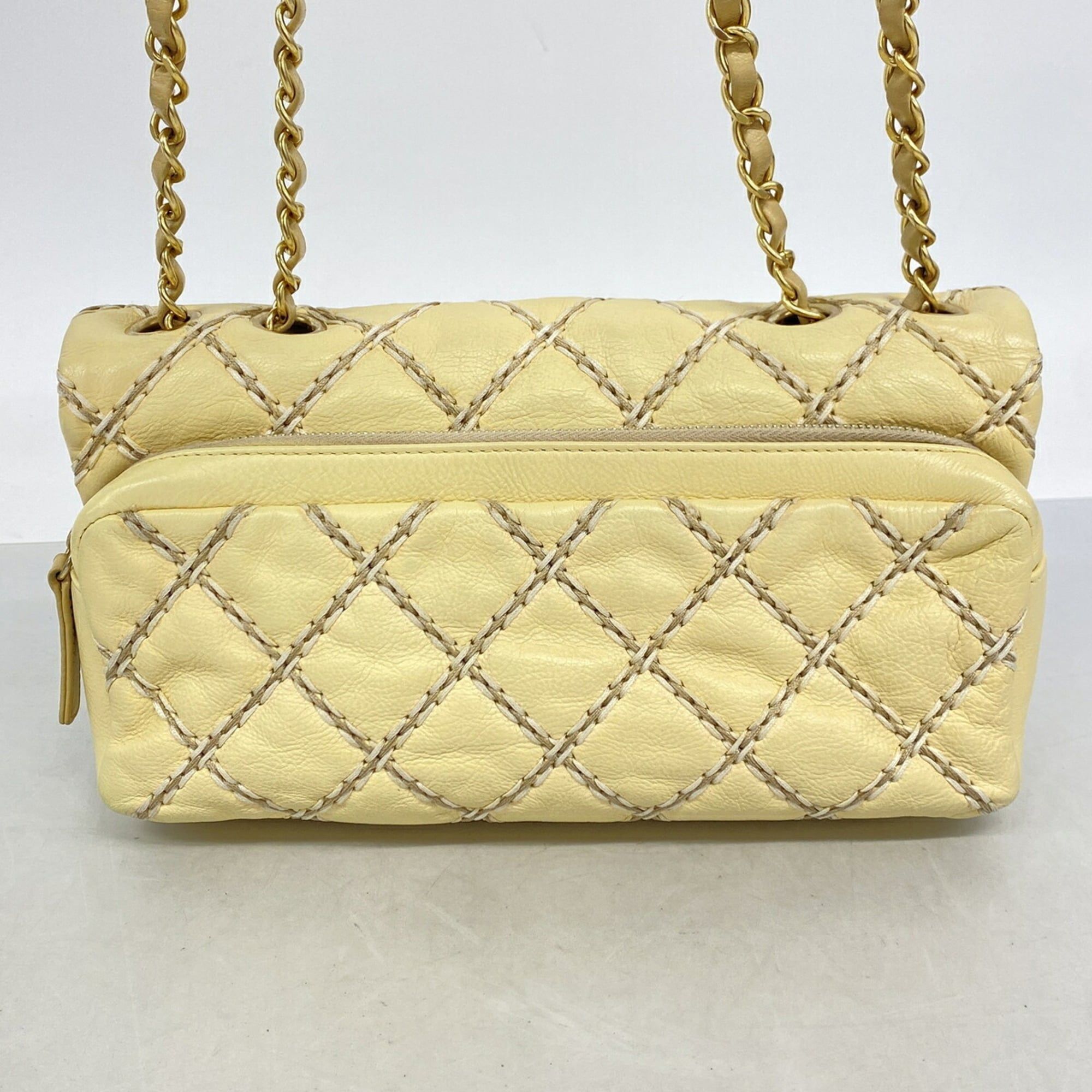 Leather Shoulder Bag (Pre-Owned) - Chanel - Modalova
