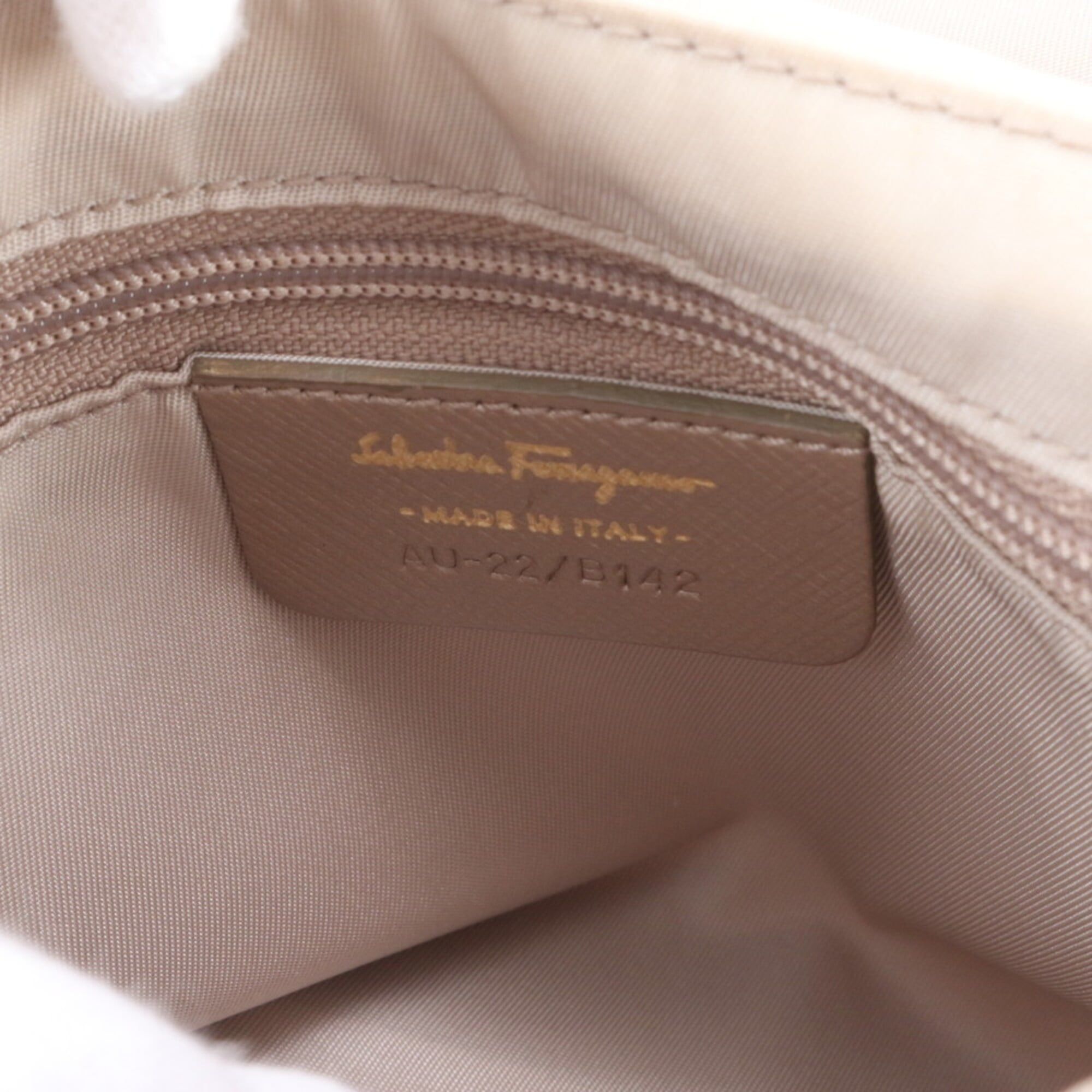 Leather Nylon Shoulder Bag (Pre-Owned) - Salvatore Ferragamo - Modalova