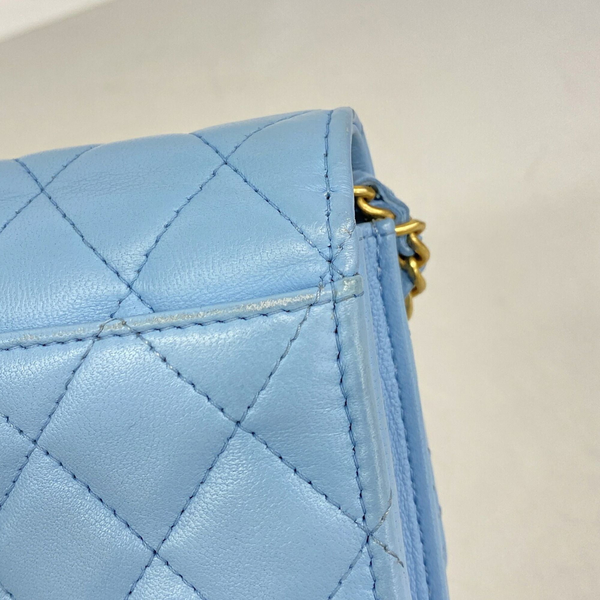 Leather Shoulder Bag (Pre-Owned) - Chanel - Modalova