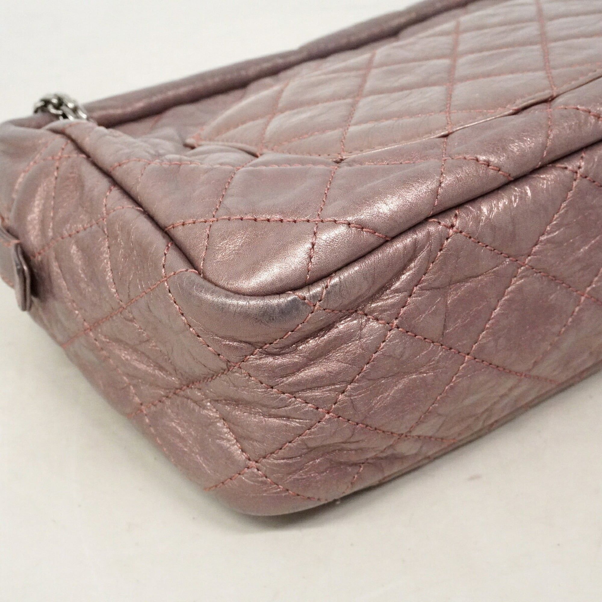 Leather Shoulder Bag (Pre-Owned) - Chanel - Modalova