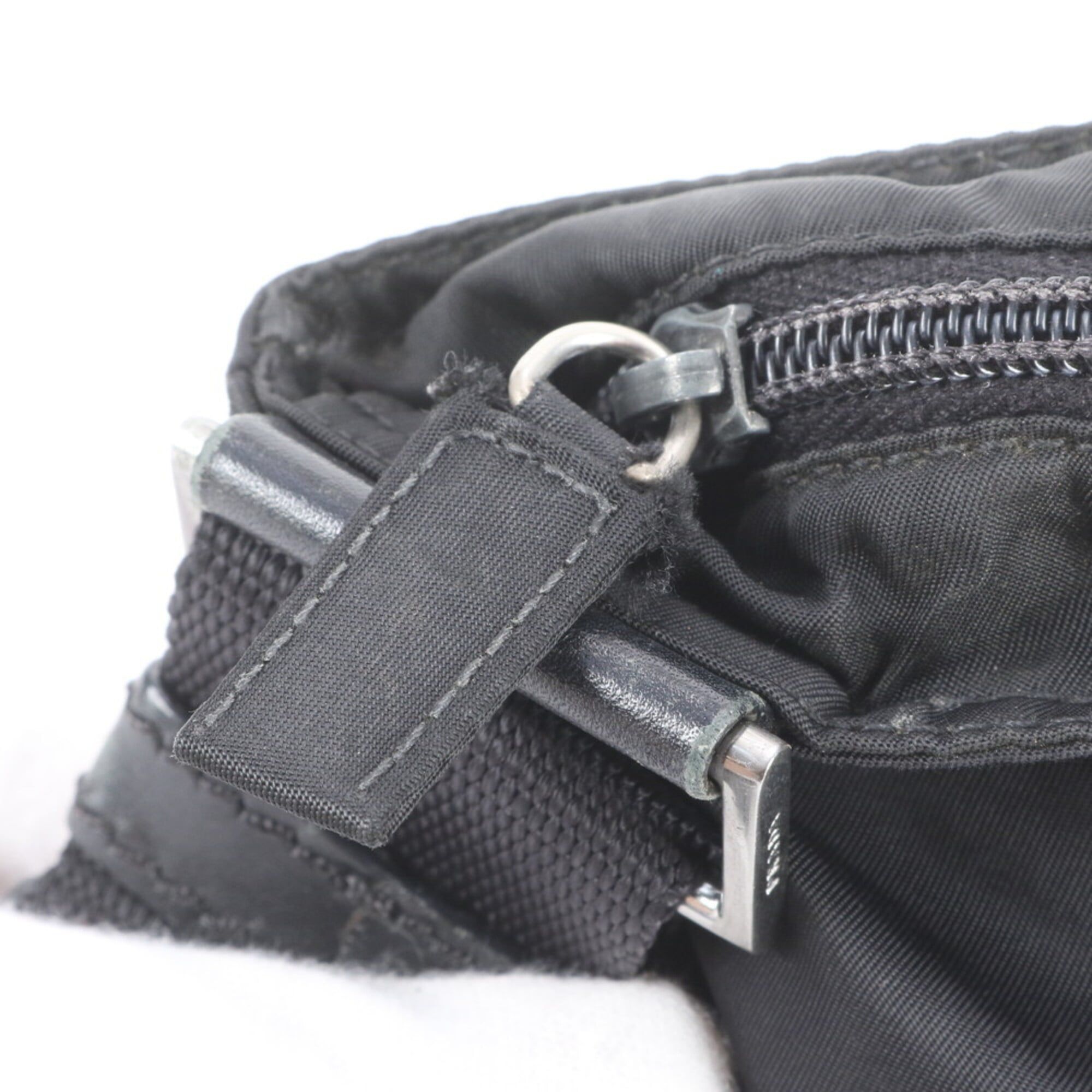 Leather Nylon Messenger Bag Shoulder Bag (Pre-Owned) - Prada - Modalova