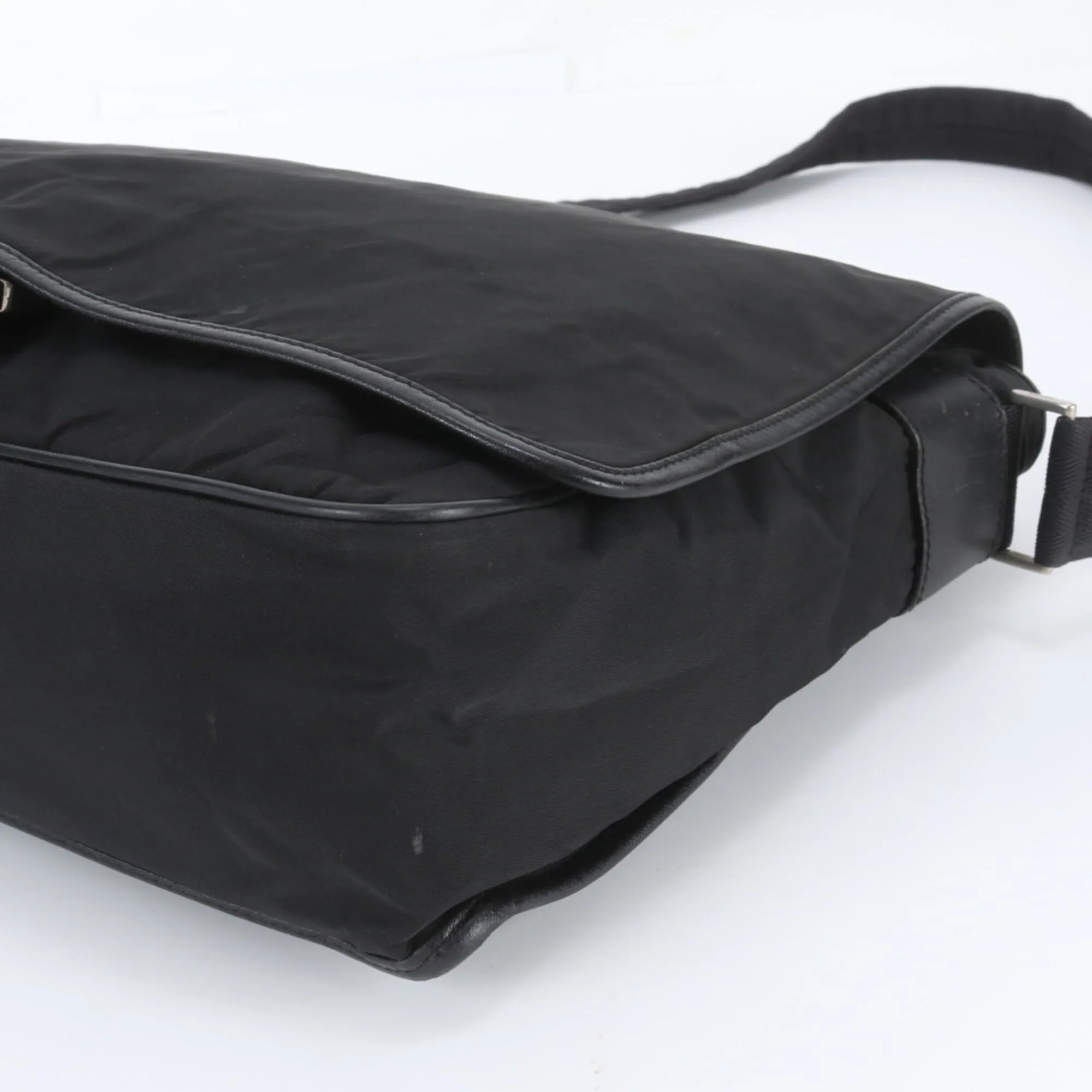 Leather Nylon Messenger Bag Shoulder Bag (Pre-Owned) - Prada - Modalova