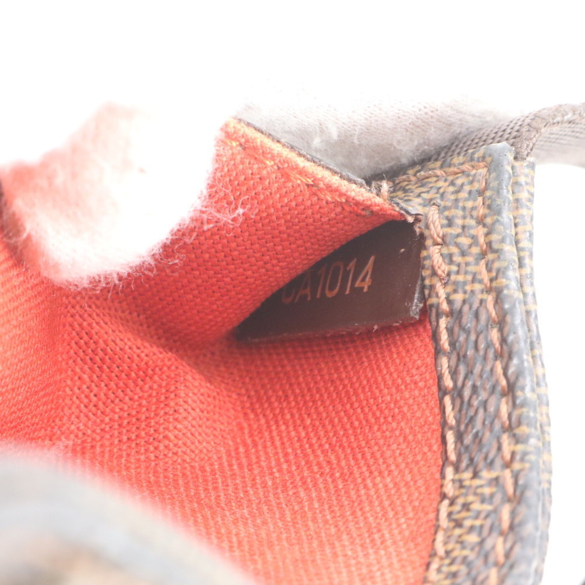 Leather Coated Canvas Pouch Sling Bag (Pre-Owned) - Louis Vuitton - Modalova