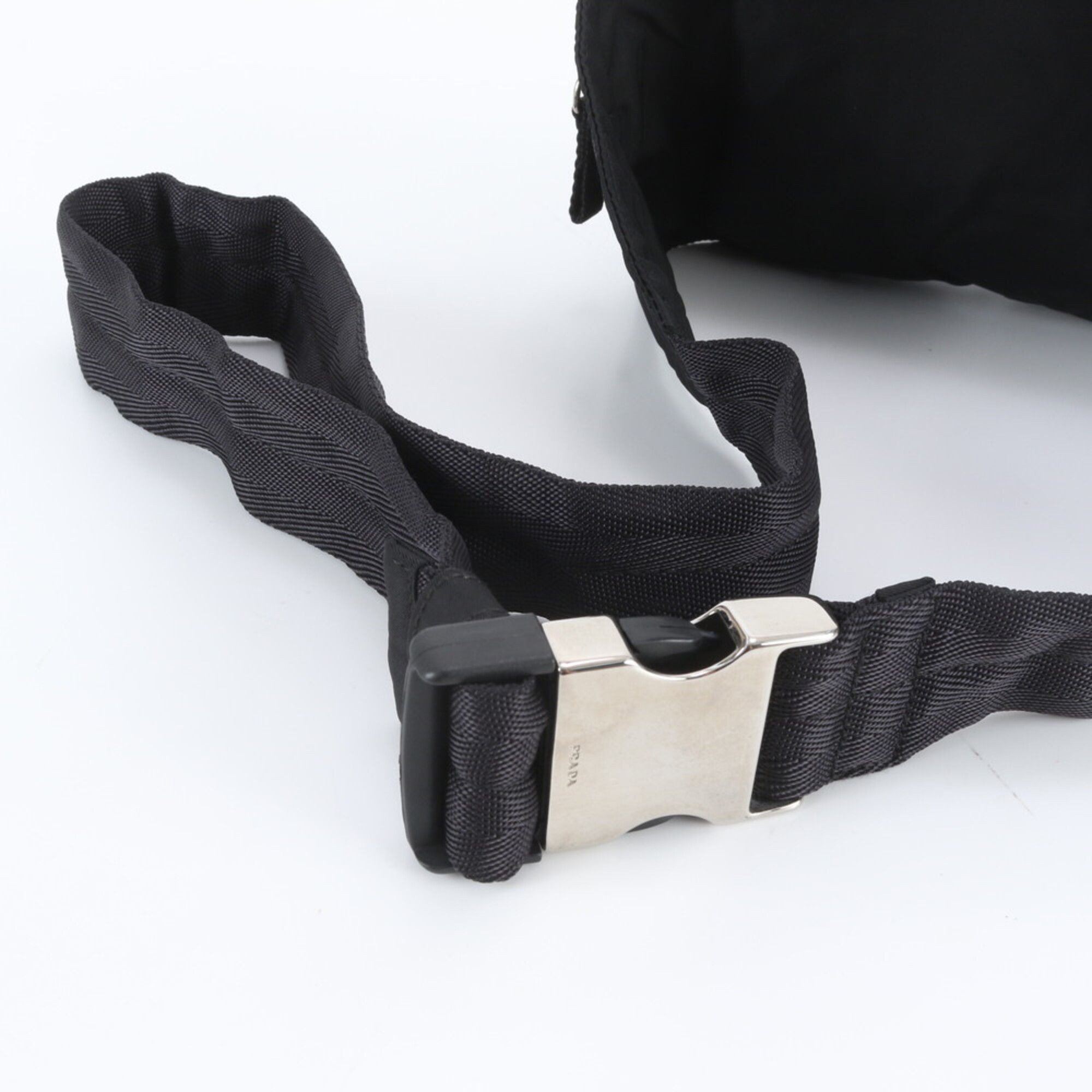 Pouch Sling Bag (Pre-Owned) - Prada - Modalova