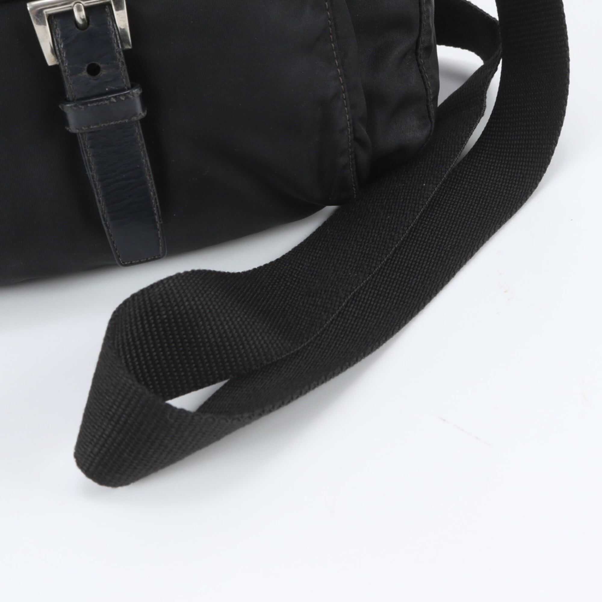 Leather Nylon Shoulder Bag (Pre-Owned) - Prada - Modalova
