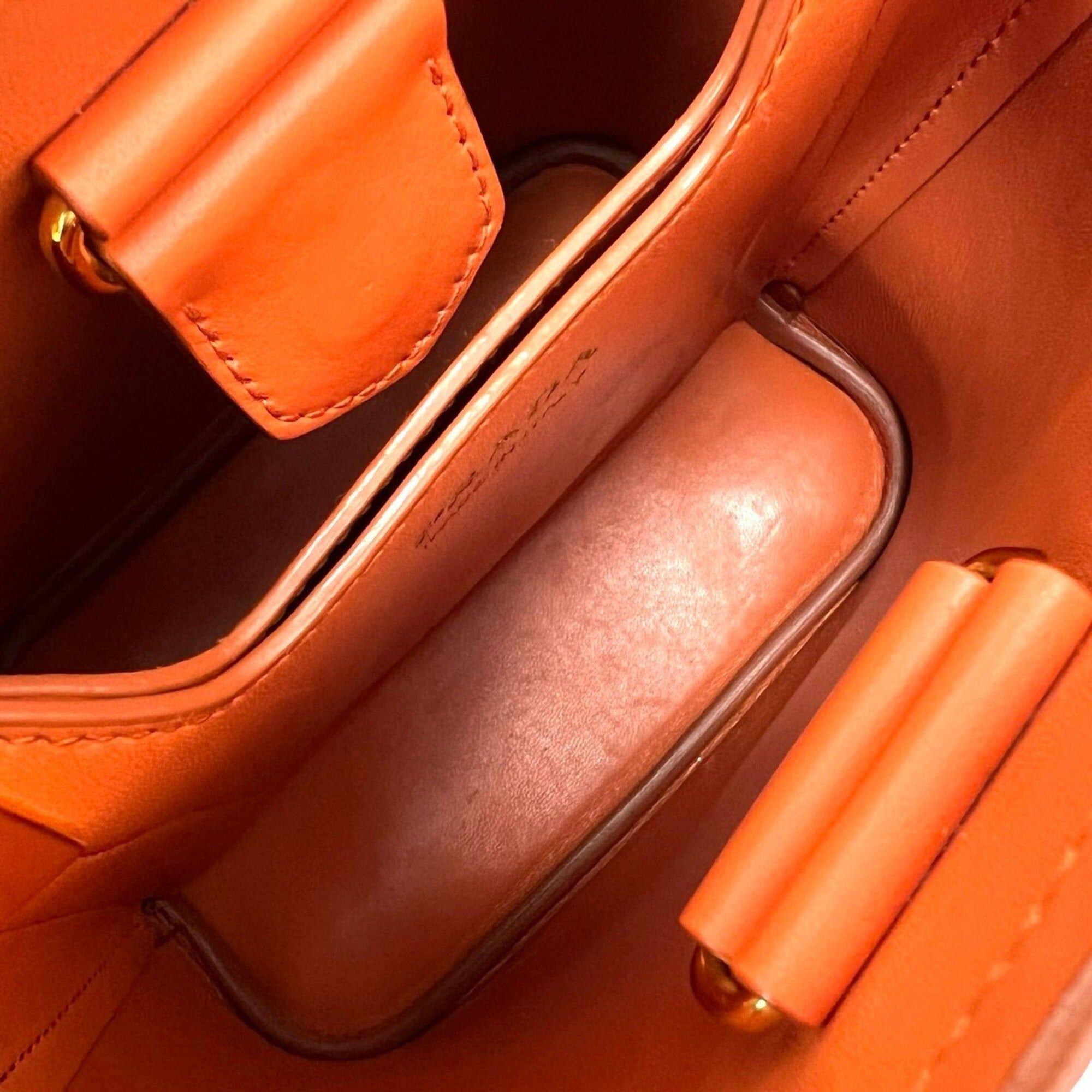 Leather Handbag Shoulder Bag (Pre-Owned) - Prada - Modalova