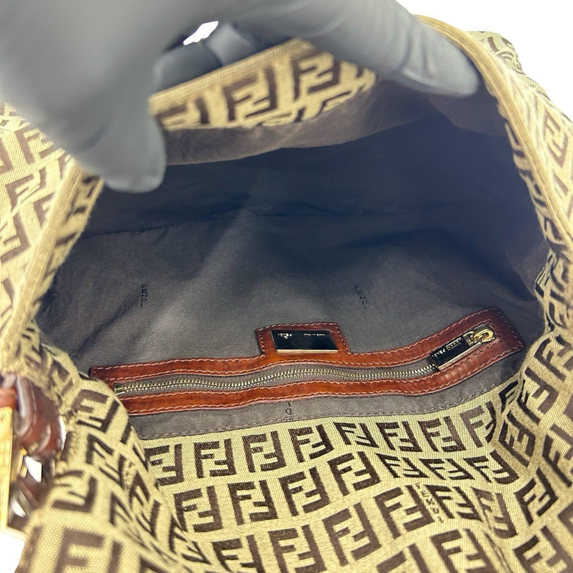 Canvas Leather Shoulder Bag (Pre-Owned) - Fendi - Modalova