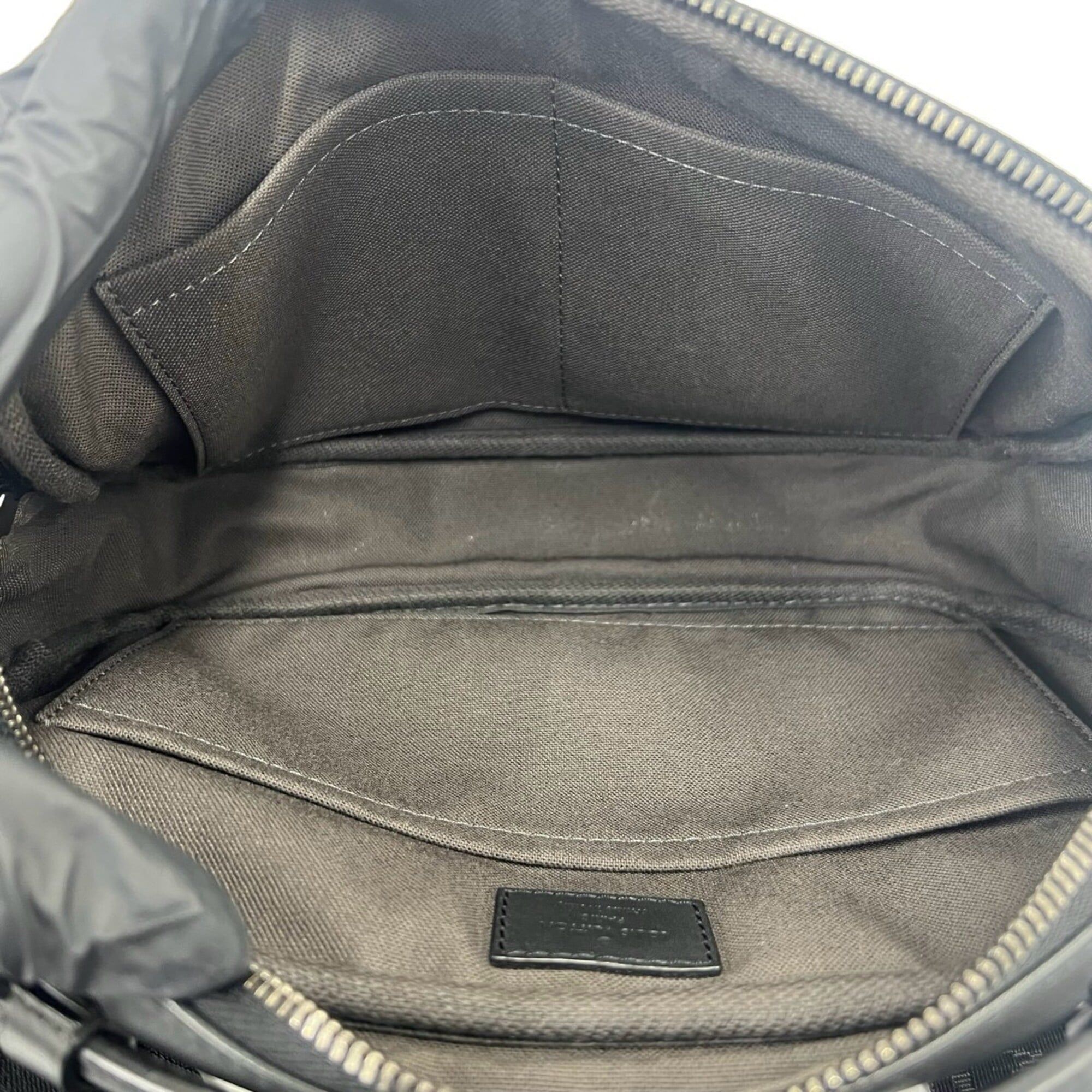 Leather Pochette Shoulder Bag (Pre-Owned) - Louis Vuitton - Modalova