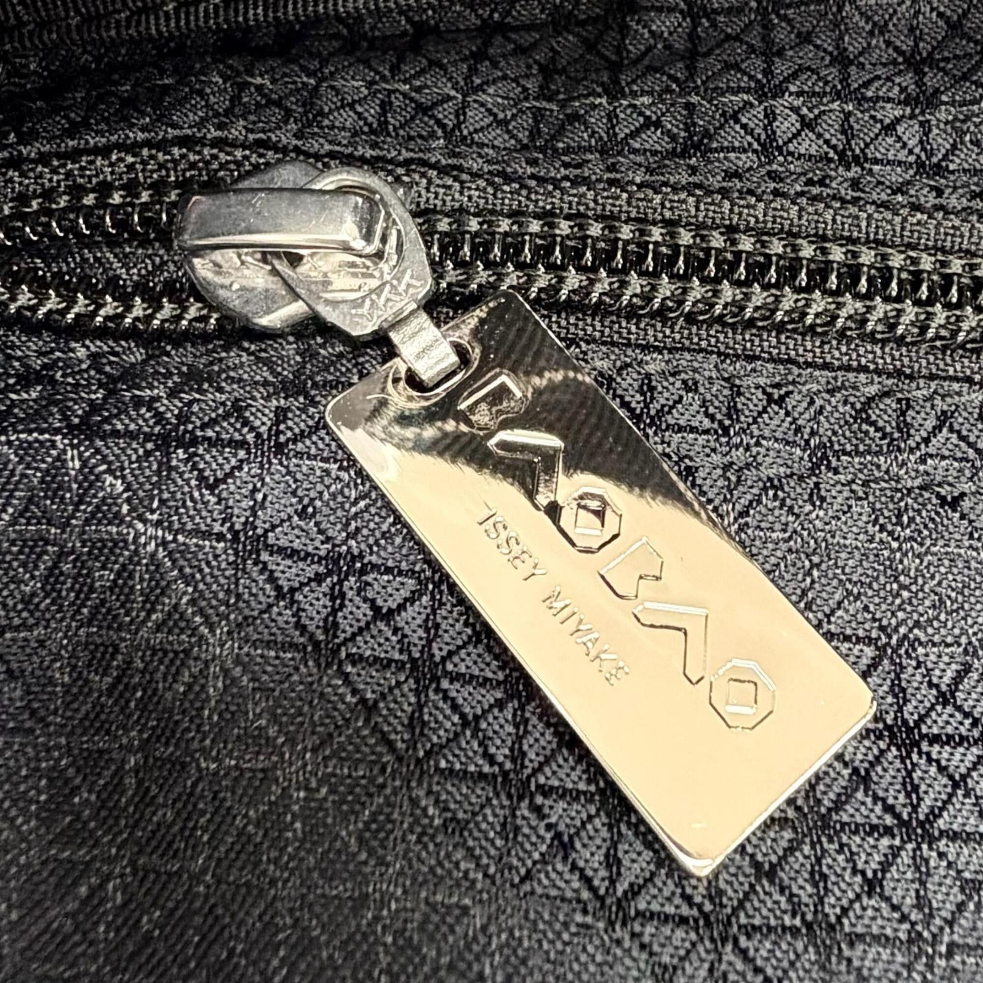 Elastane Polyester Tote Bag (Pre-Owned) - Issey Miyake - Modalova