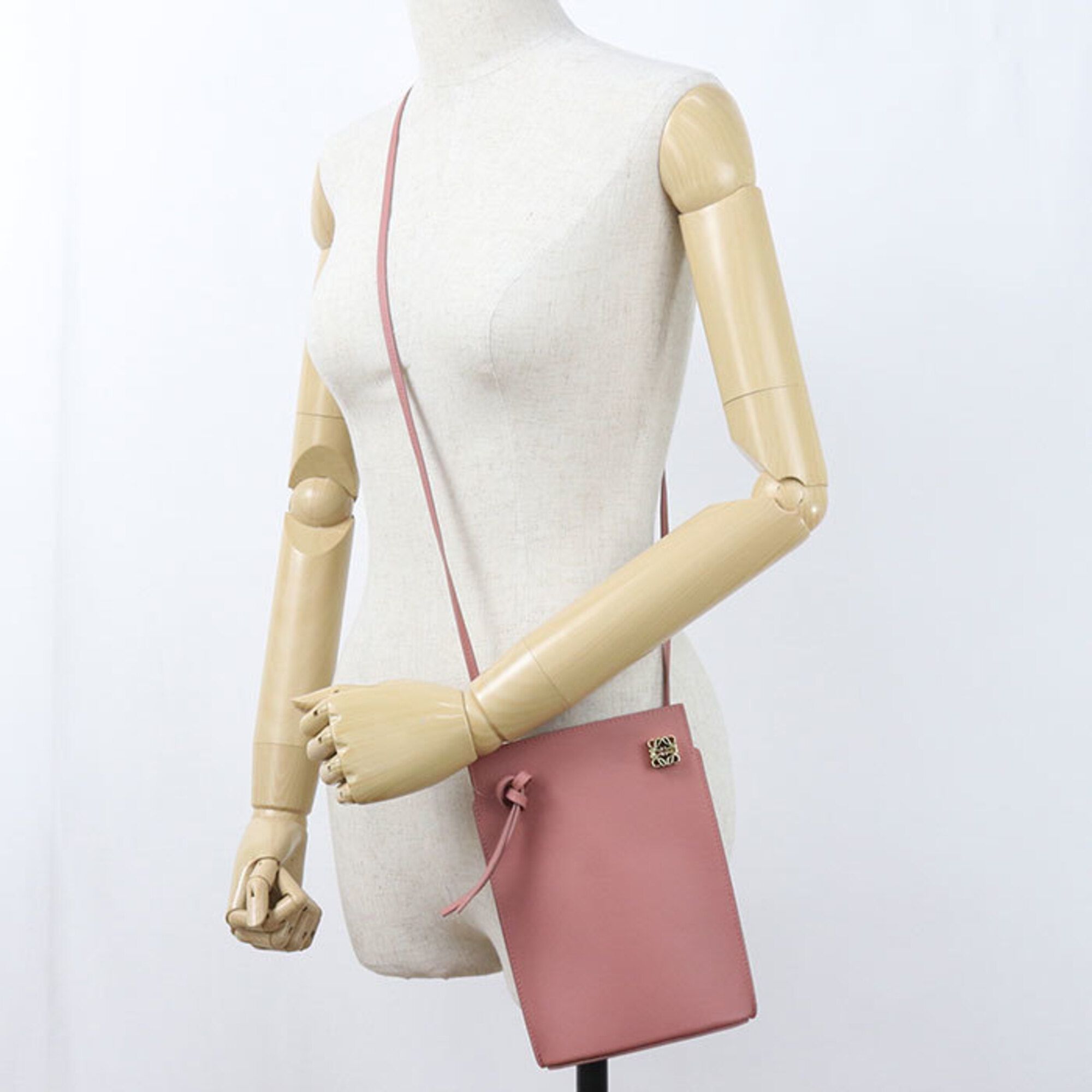 Loewe Pink Shoulder Bag (Pre-Owned) - Loewe - Modalova