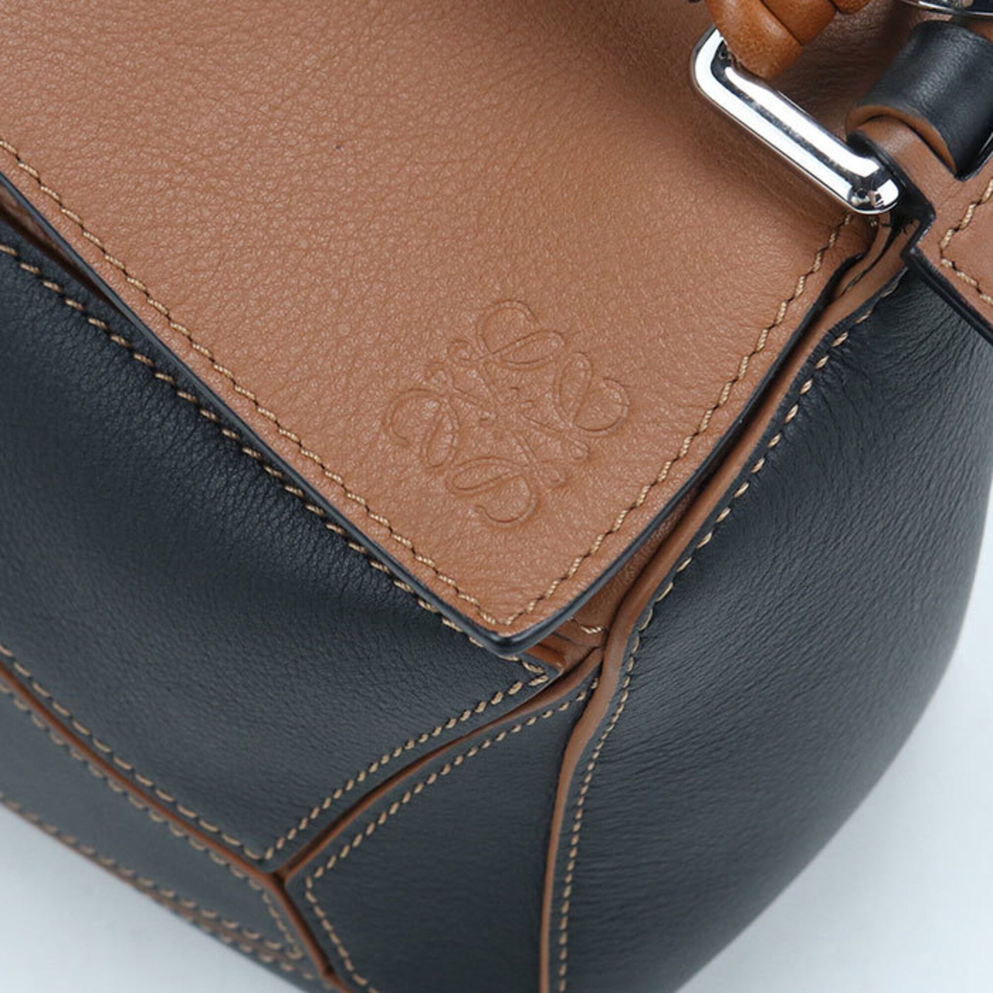 Leather Handbag (Pre-Owned) - Loewe - Modalova