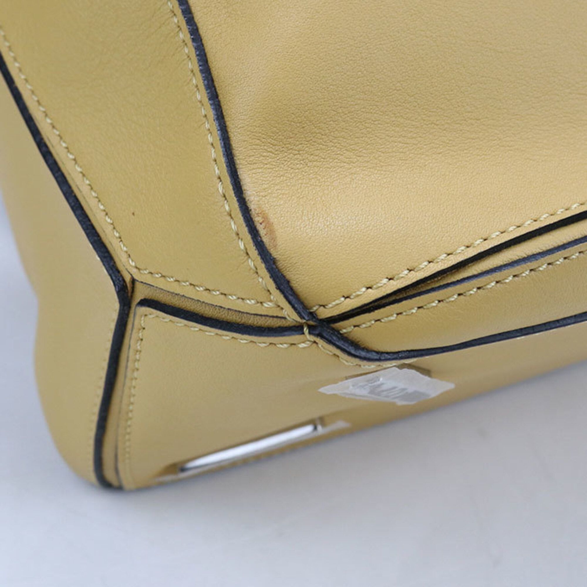 Leather Handbag (Pre-Owned) - Loewe - Modalova