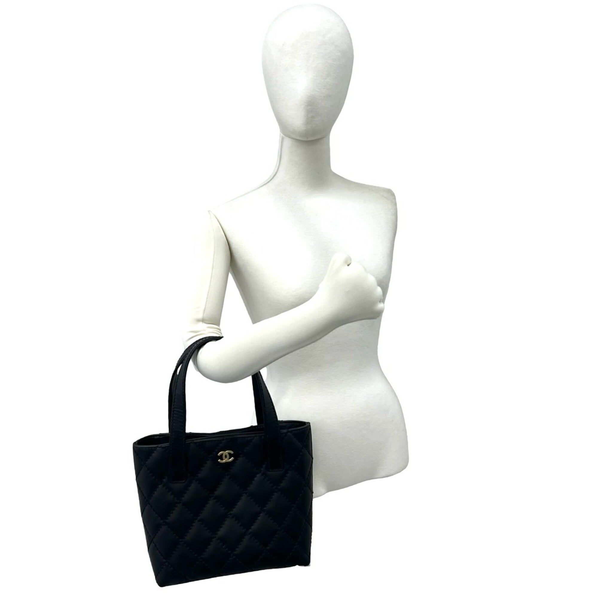 Leather Handbag (Pre-Owned) - Chanel - Modalova
