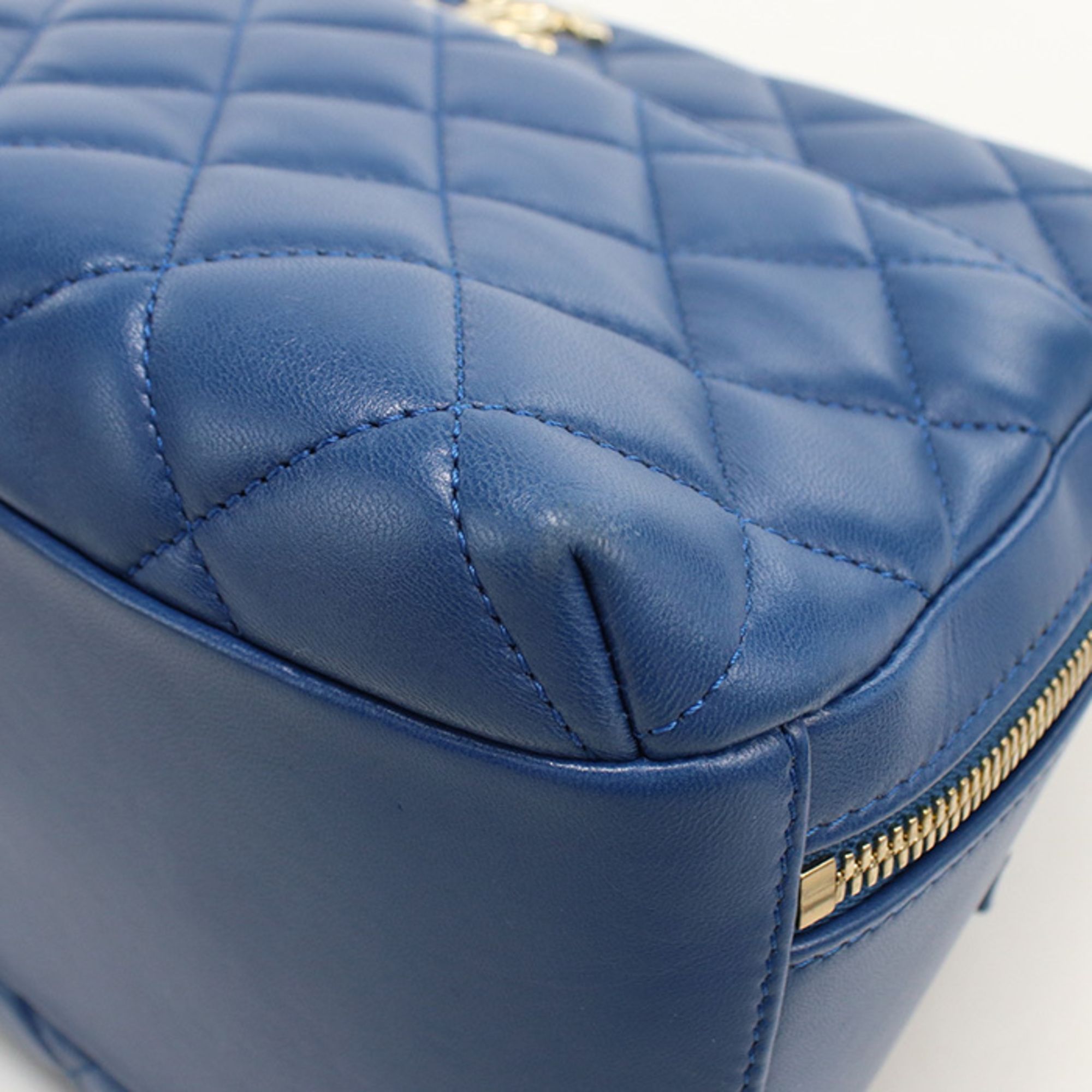 Leather Handbag (Pre-Owned) - Chanel - Modalova