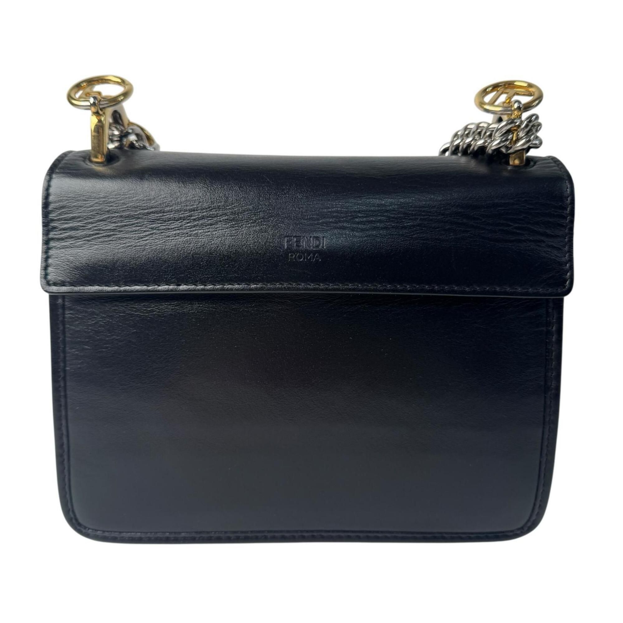 Leather Shoulder Bag (Pre-Owned) - Fendi - Modalova