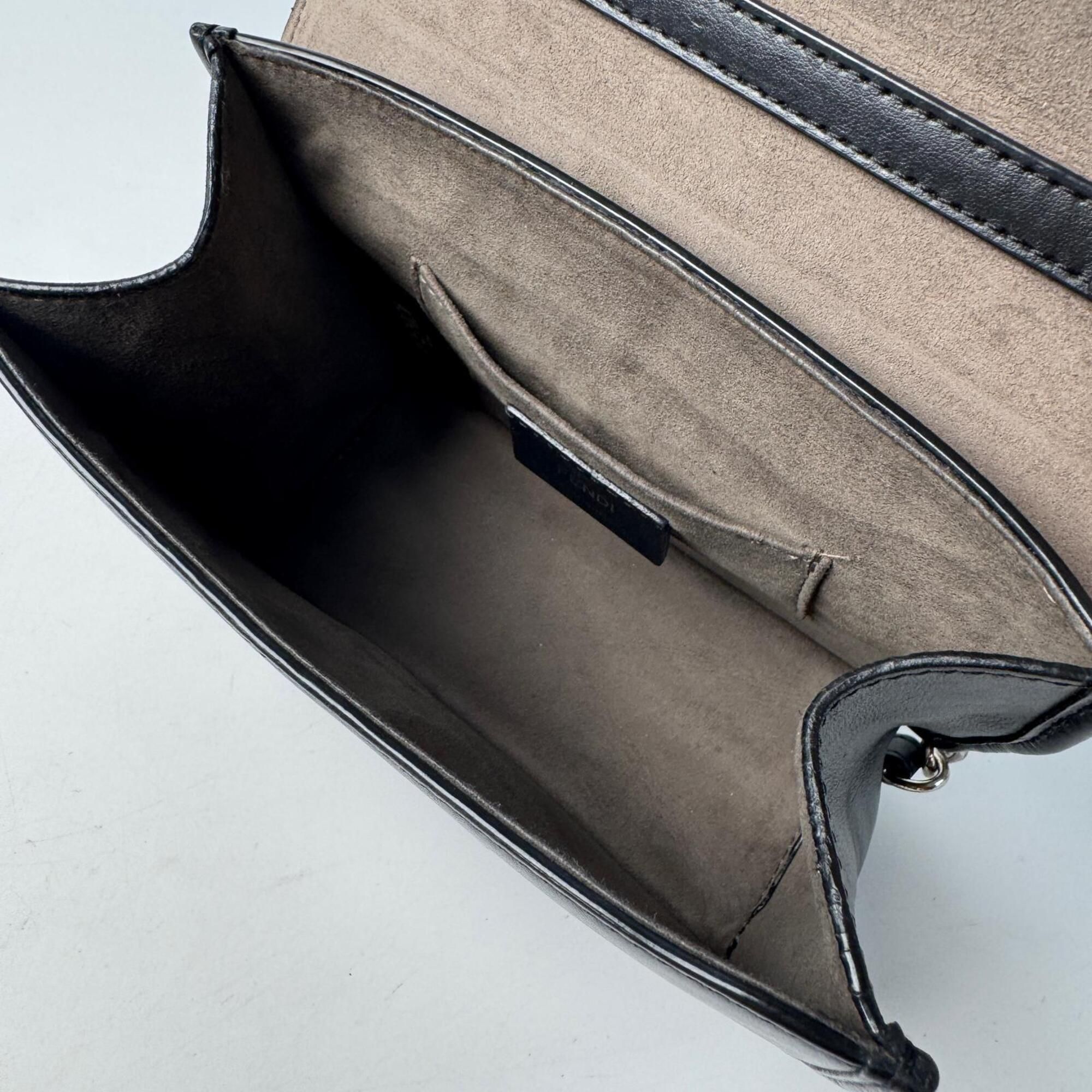 Leather Shoulder Bag (Pre-Owned) - Fendi - Modalova