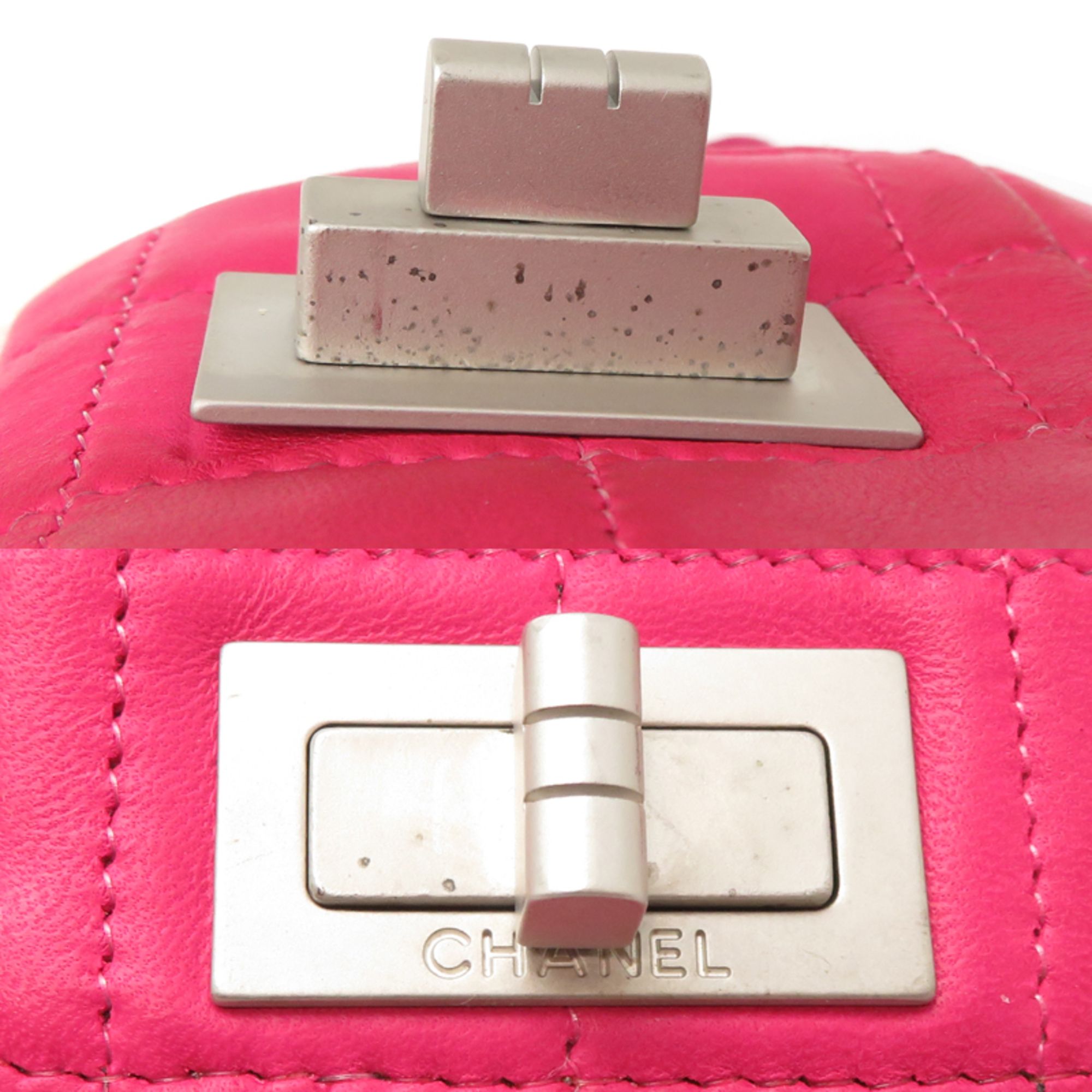 Leather Shoulder Bag (Pre-Owned) - Chanel - Modalova