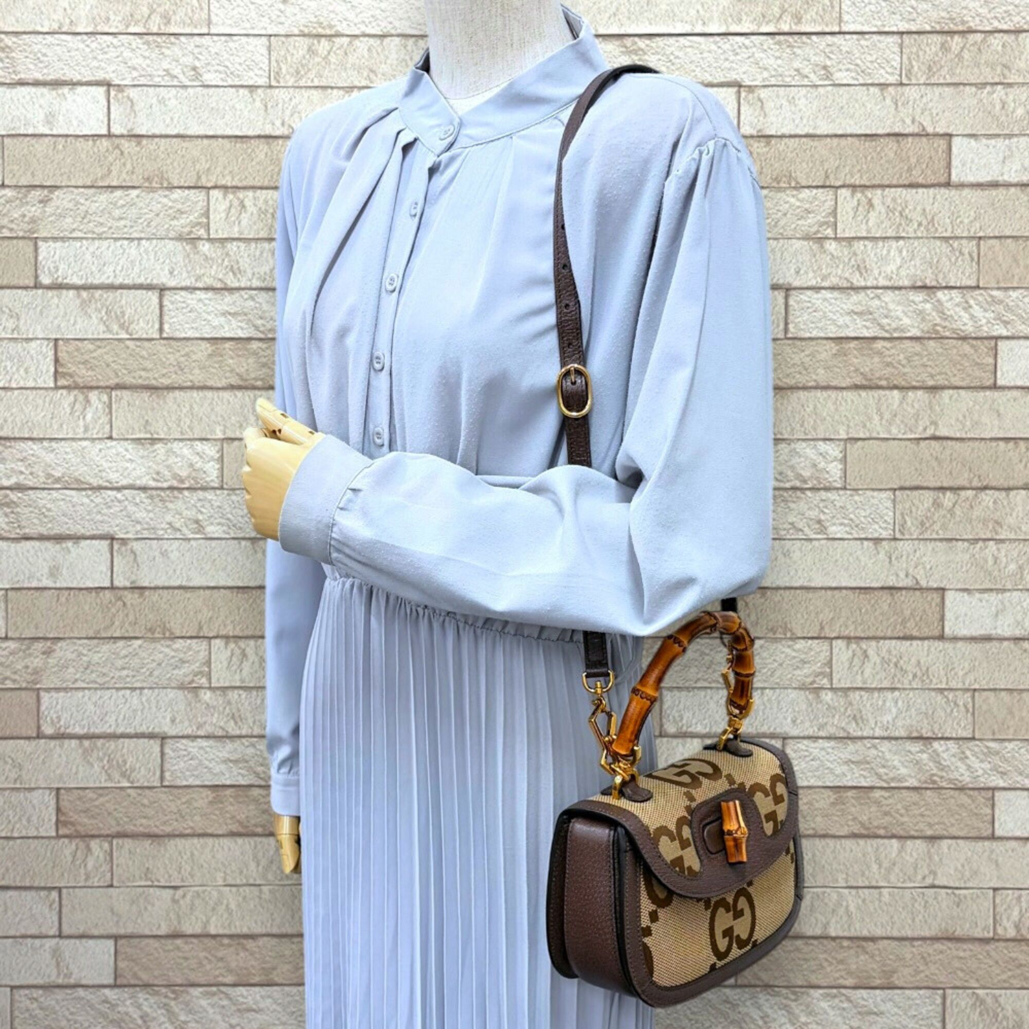 Leather Gg Canvas Handbag Shoulder Bag (Pre-Owned) - Gucci - Modalova
