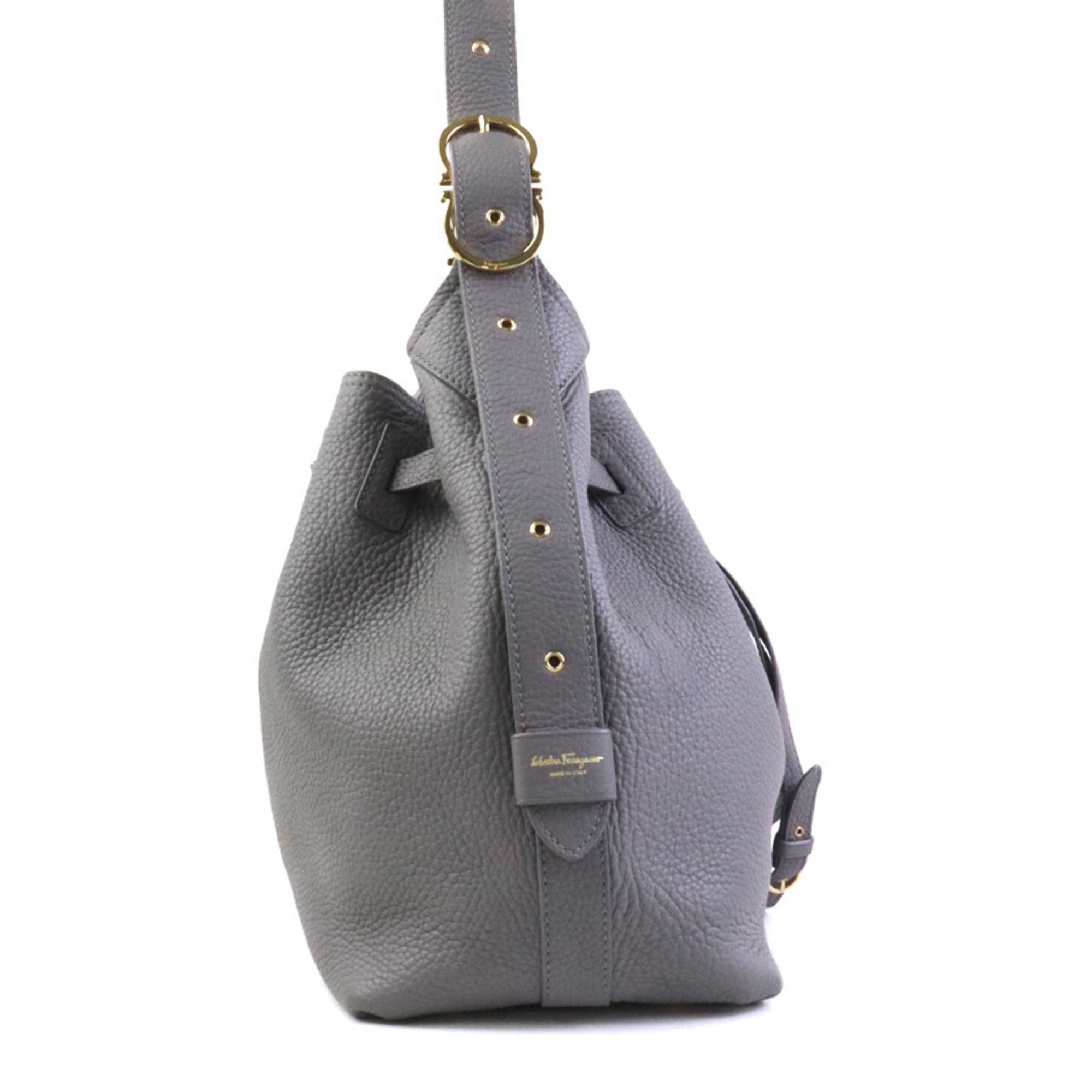 Leather Shoulder Bag (Pre-Owned) - Salvatore Ferragamo - Modalova