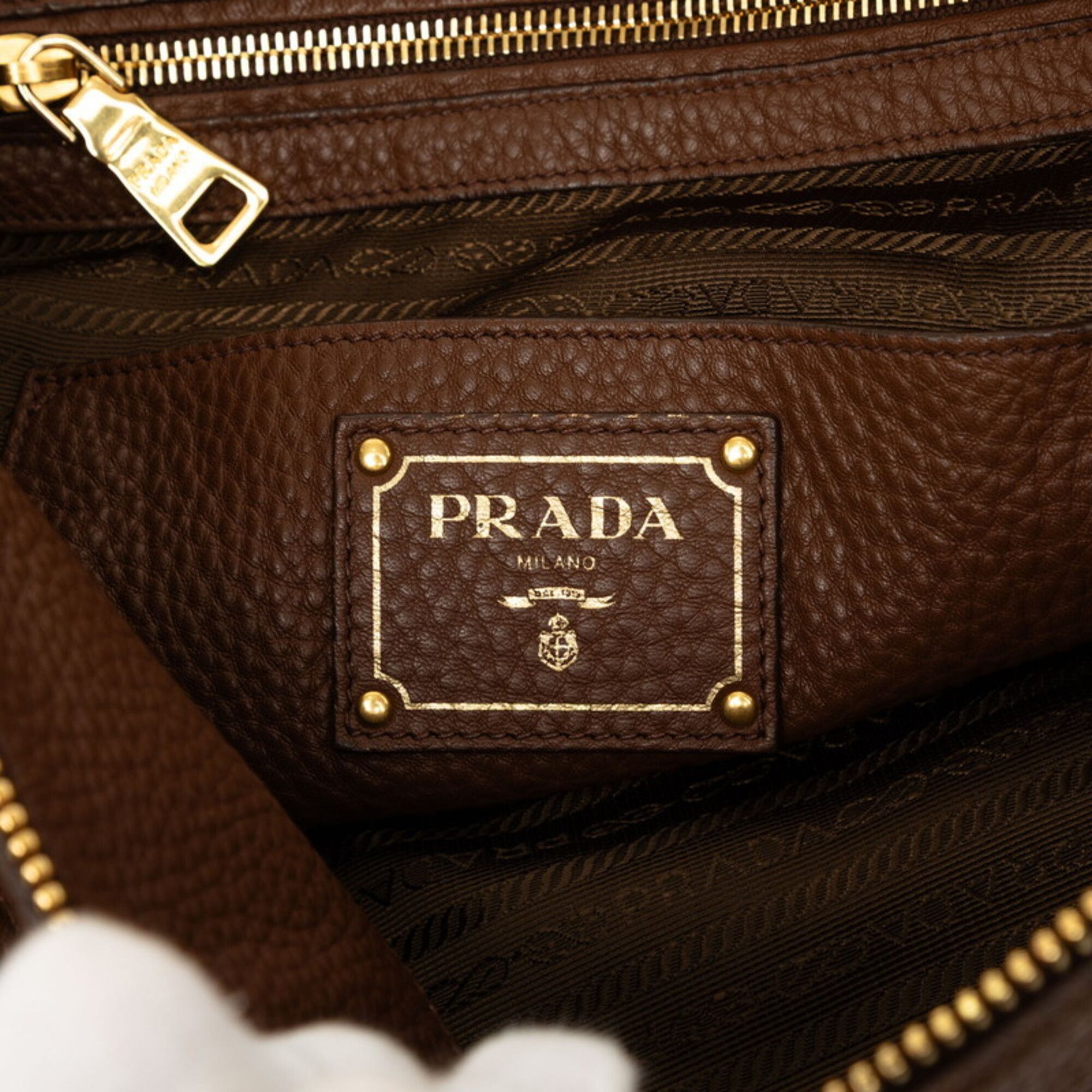 Leather Shoulder Bag (Pre-Owned) - Prada - Modalova