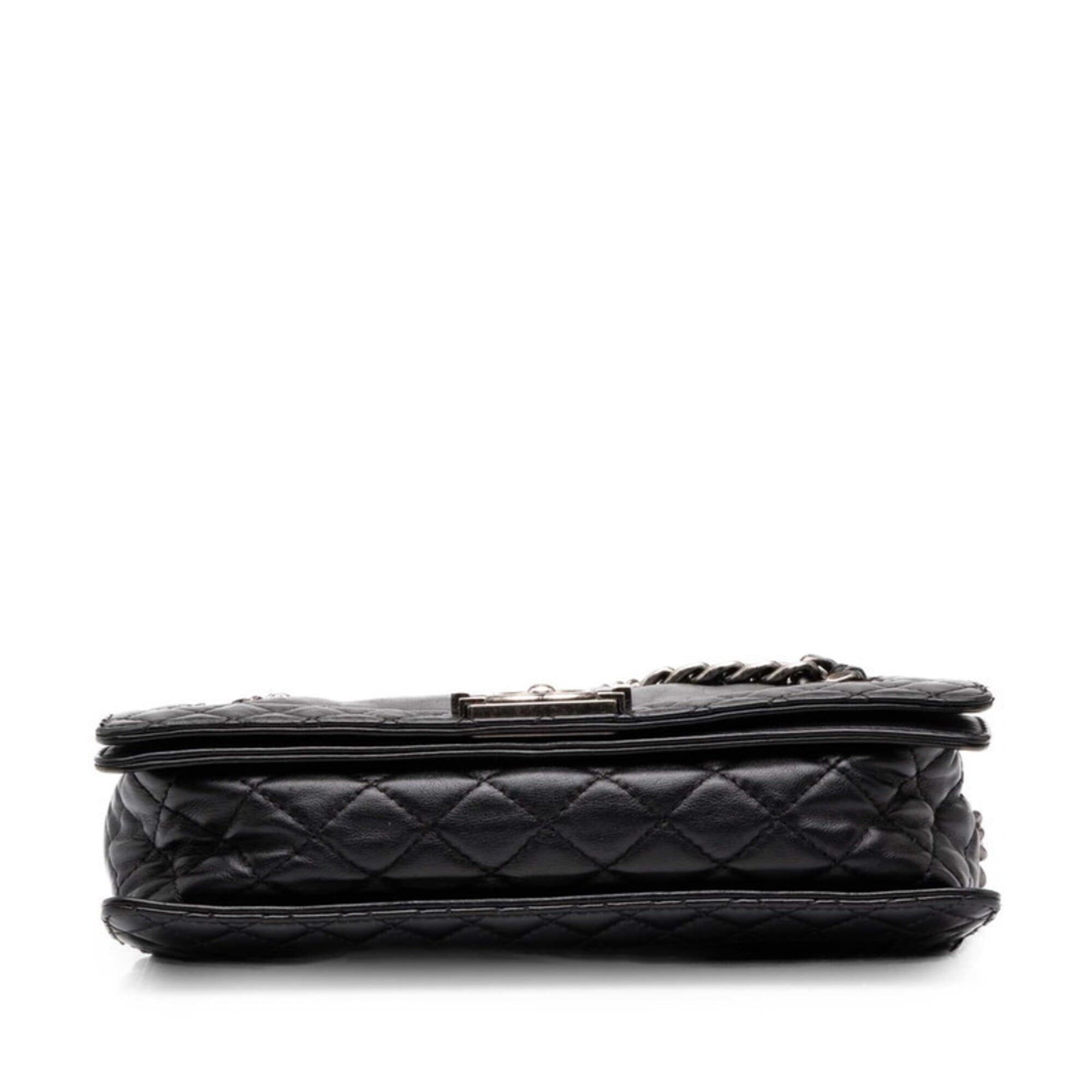 Leather Shoulder Bag (Pre-Owned) - Chanel - Modalova