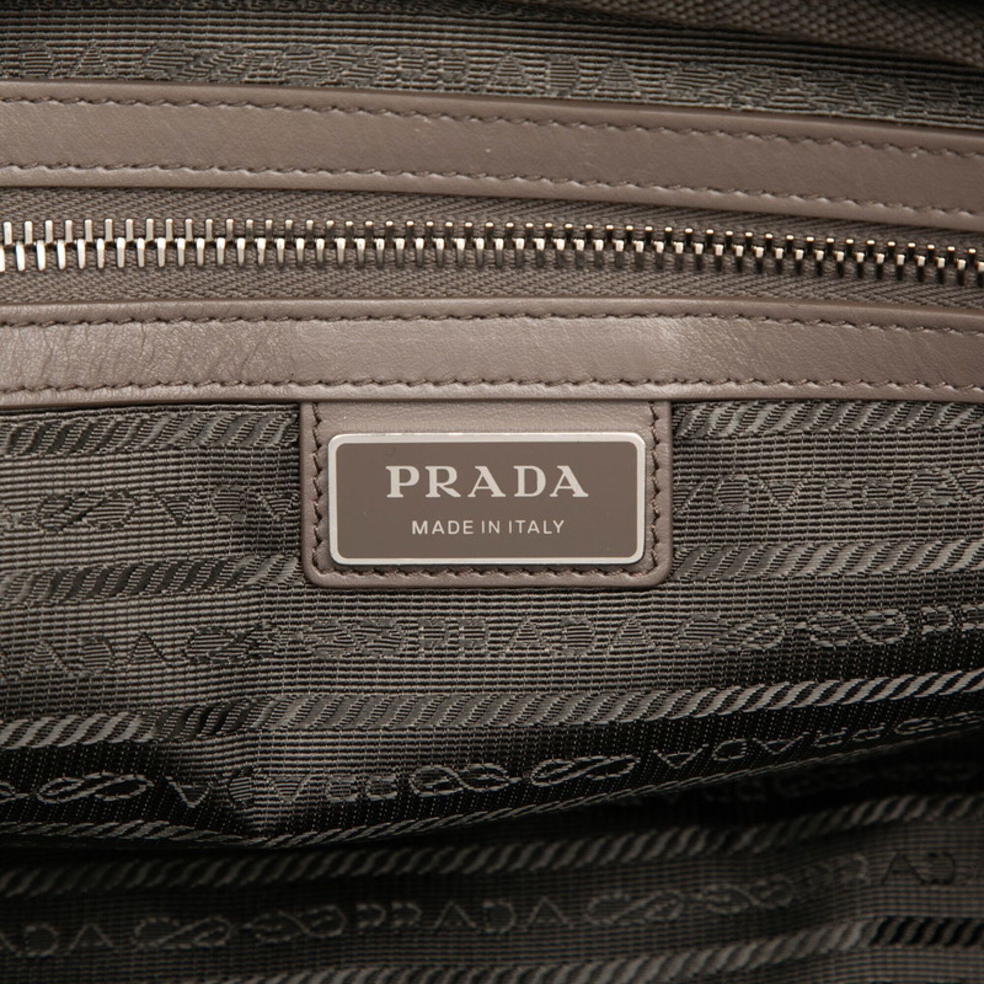 Leather Shoulder Bag Sling Bag (Pre-Owned) - Prada - Modalova