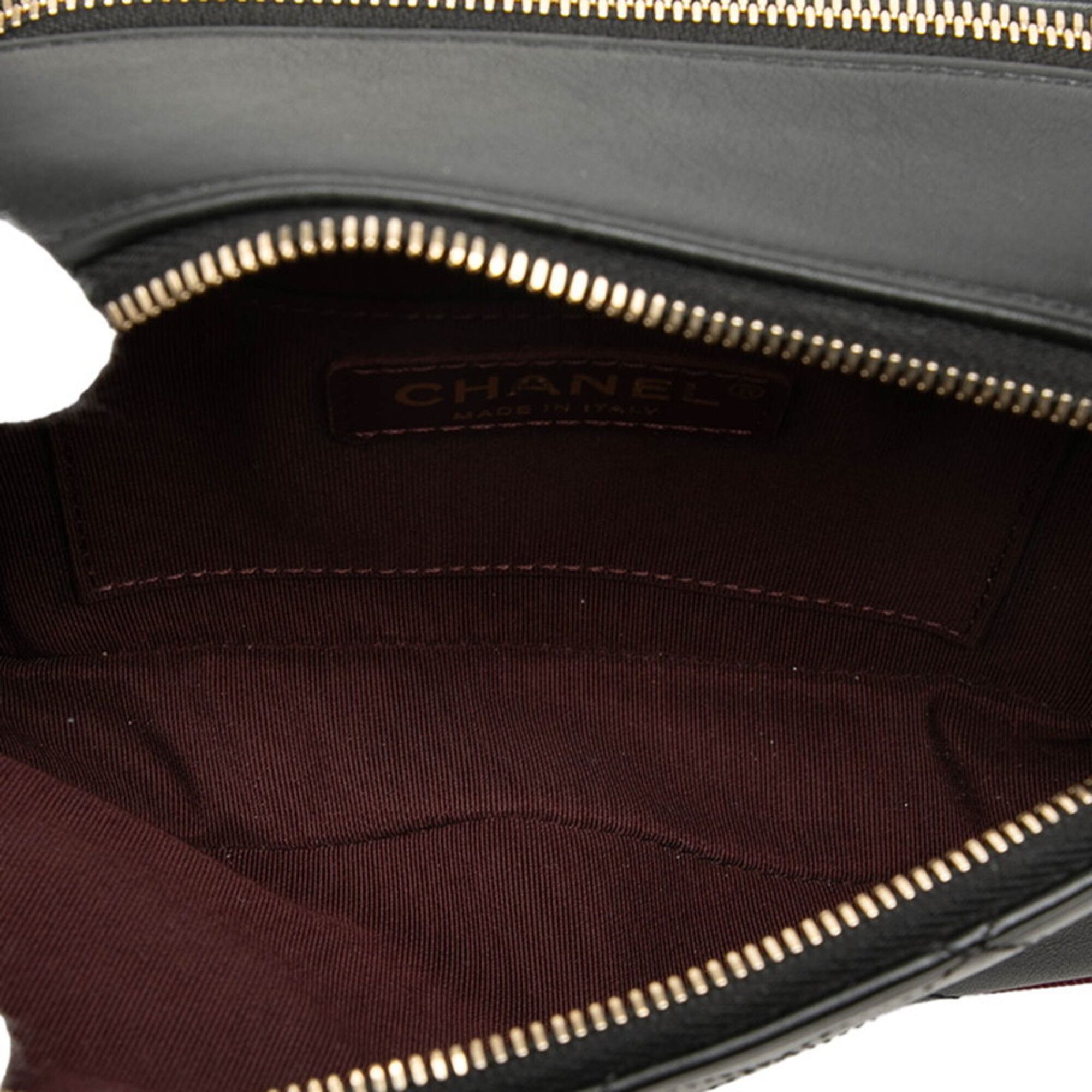 Leather Shoulder Bag (Pre-Owned) - Chanel - Modalova