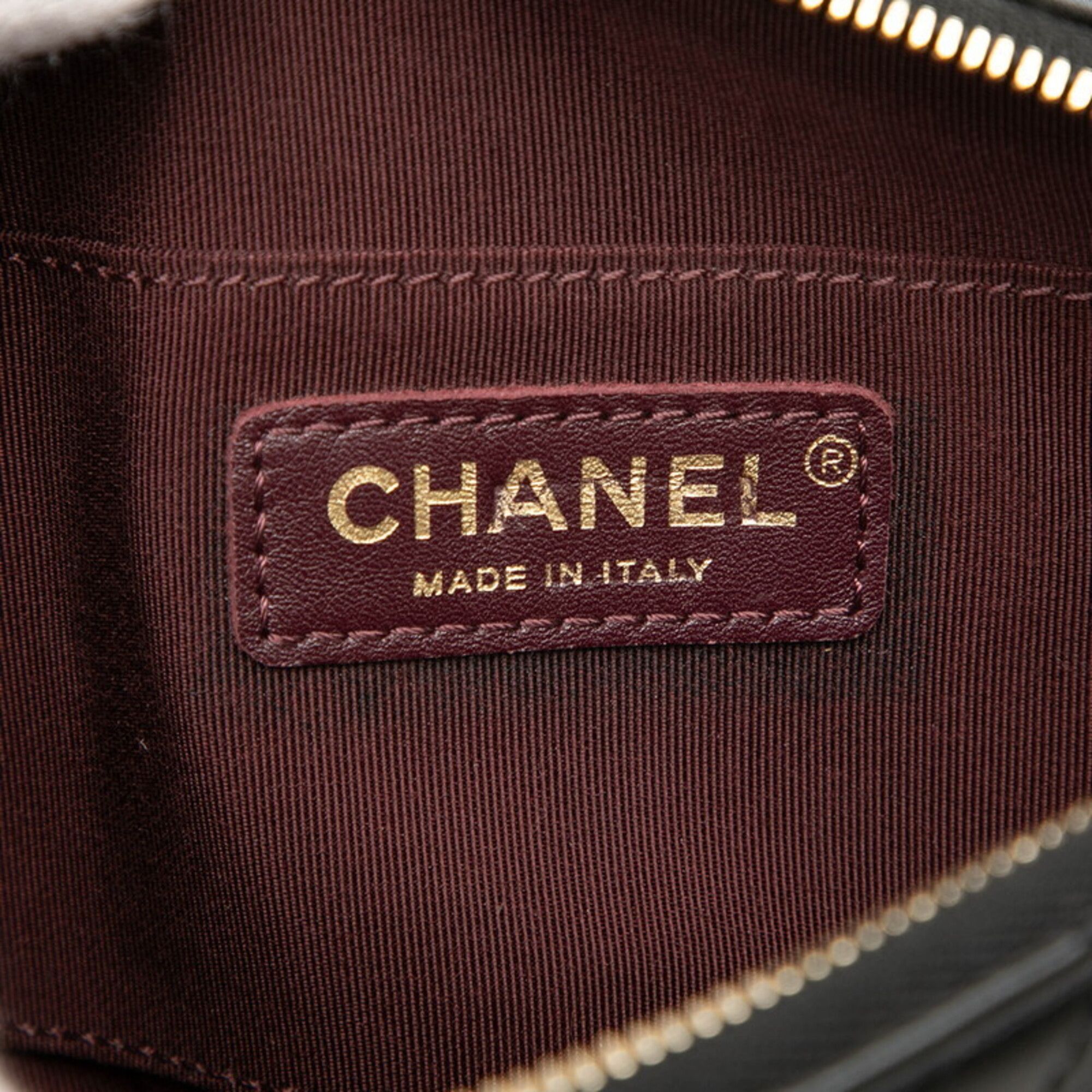 Leather Shoulder Bag (Pre-Owned) - Chanel - Modalova