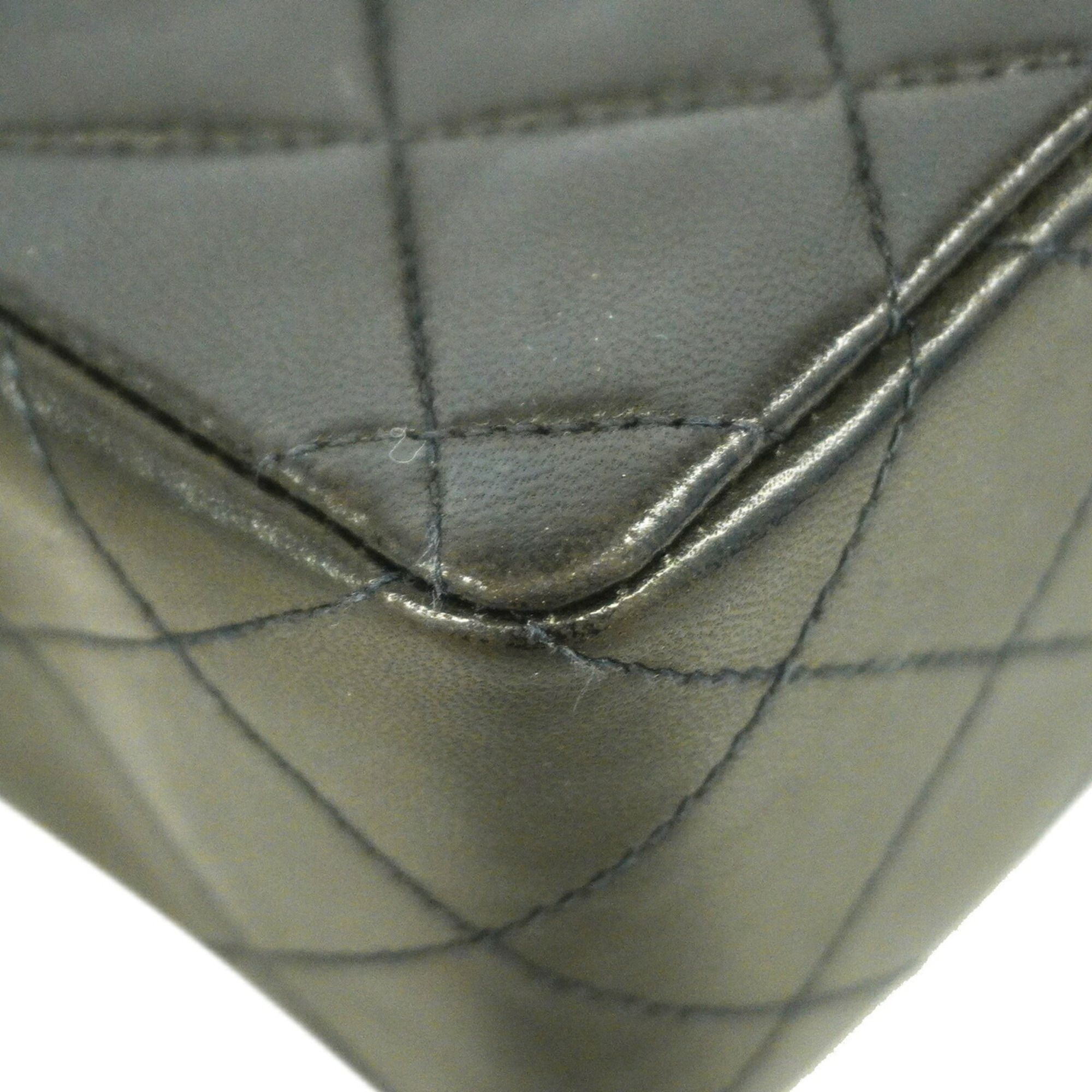 Leather Shoulder Bag (Pre-Owned) - Chanel - Modalova