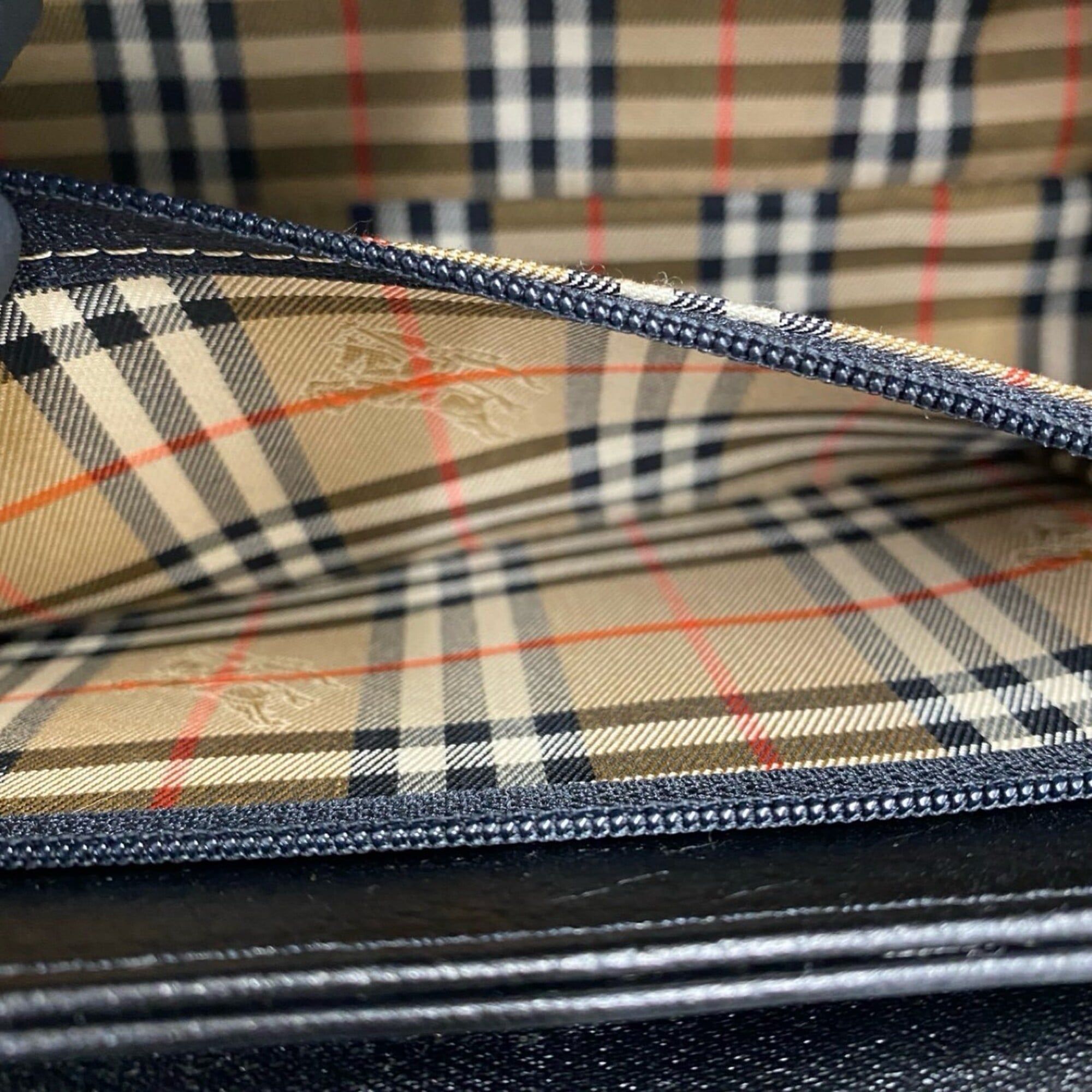 Leather Handbag (Pre-Owned) - Burberry - Modalova