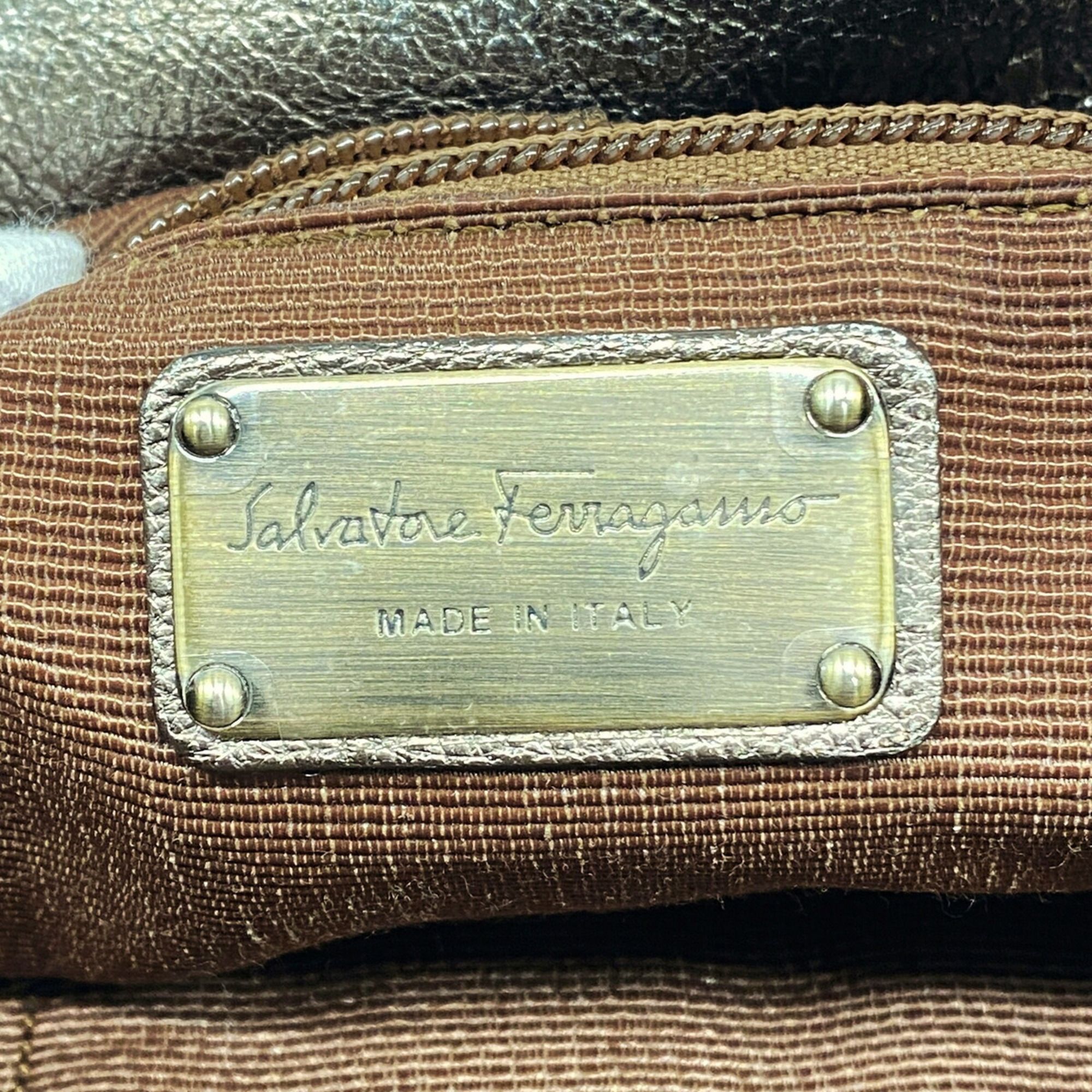 Leather Shoulder Bag (Pre-Owned) - Salvatore Ferragamo - Modalova