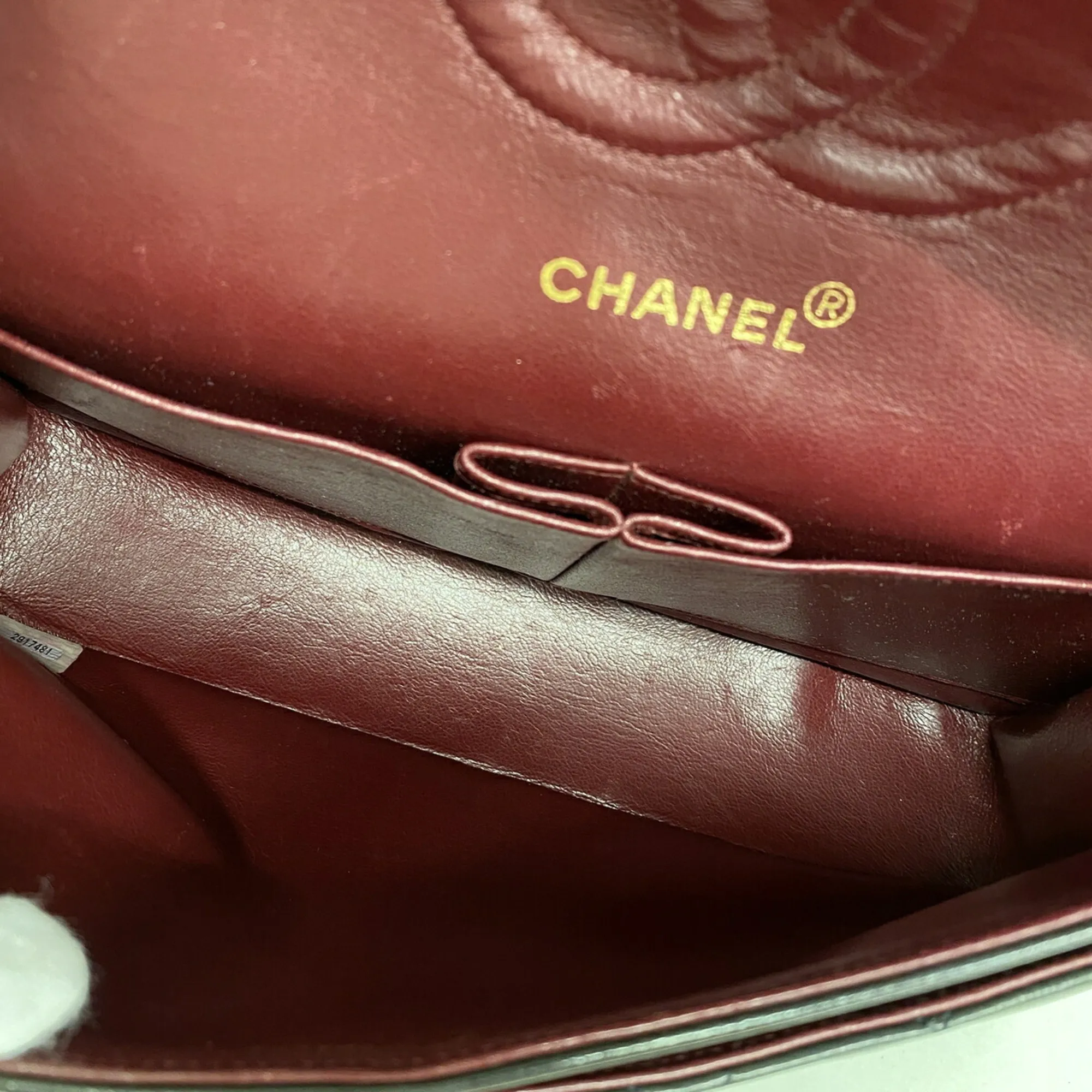 Leather Shoulder Bag (Pre-Owned) - Chanel - Modalova