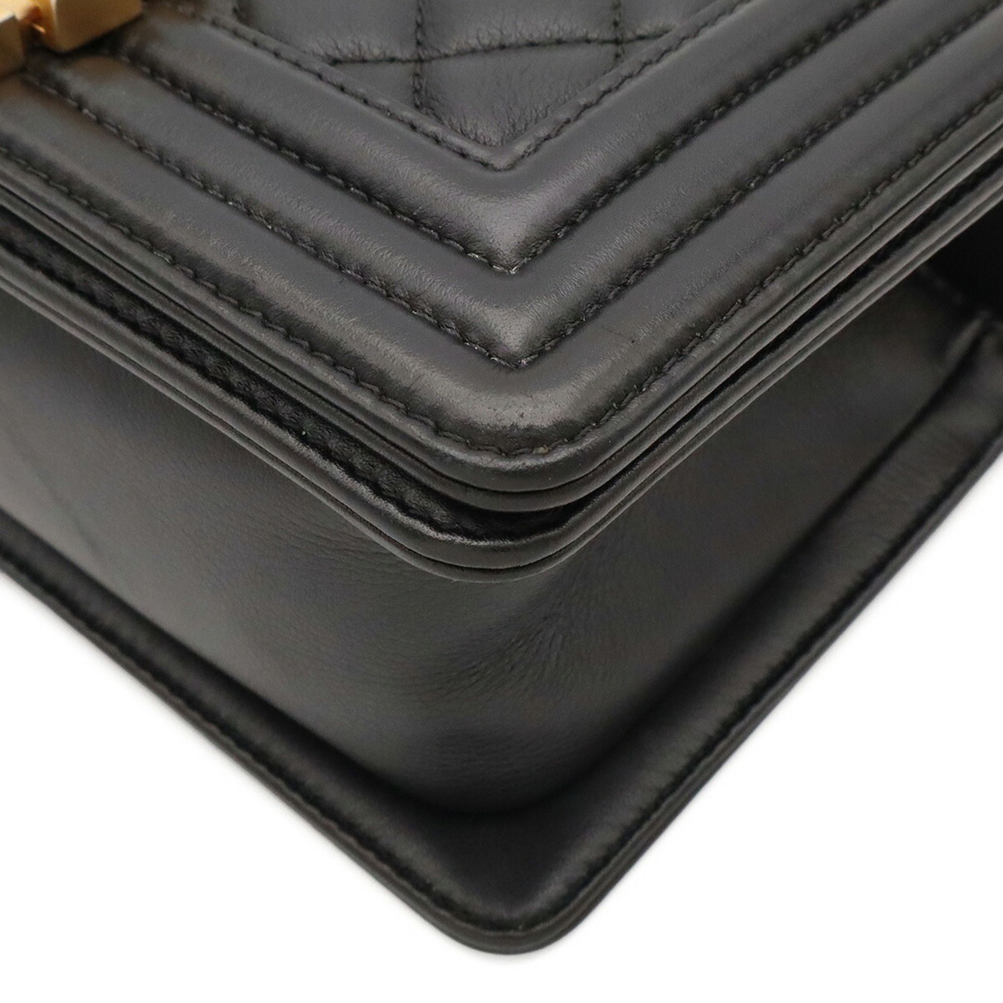 Leather Shoulder Bag (Pre-Owned) - Chanel - Modalova