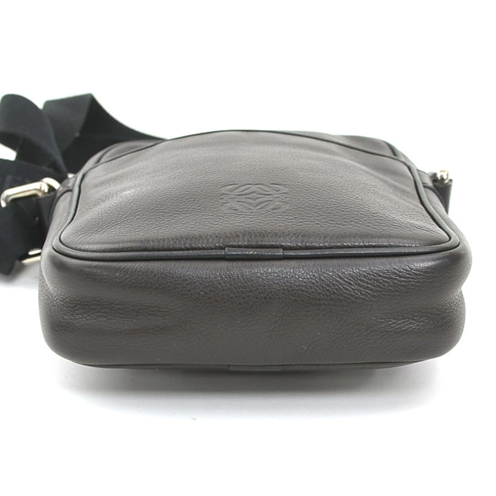 Leather Shoulder Bag (Pre-Owned) - Loewe - Modalova