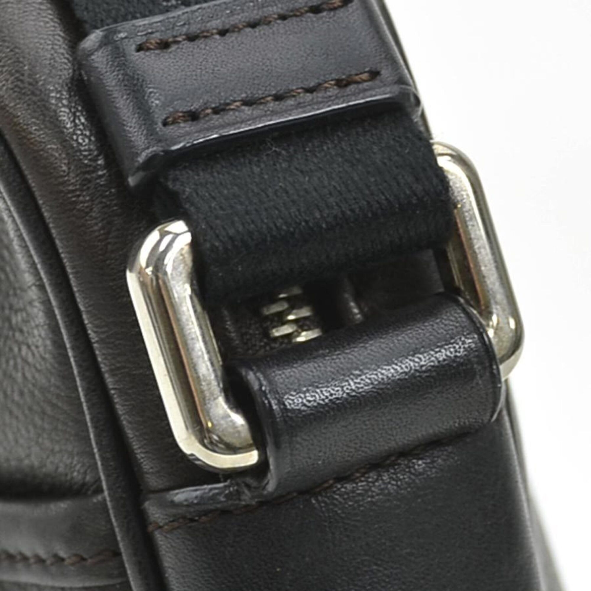 Leather Shoulder Bag (Pre-Owned) - Loewe - Modalova