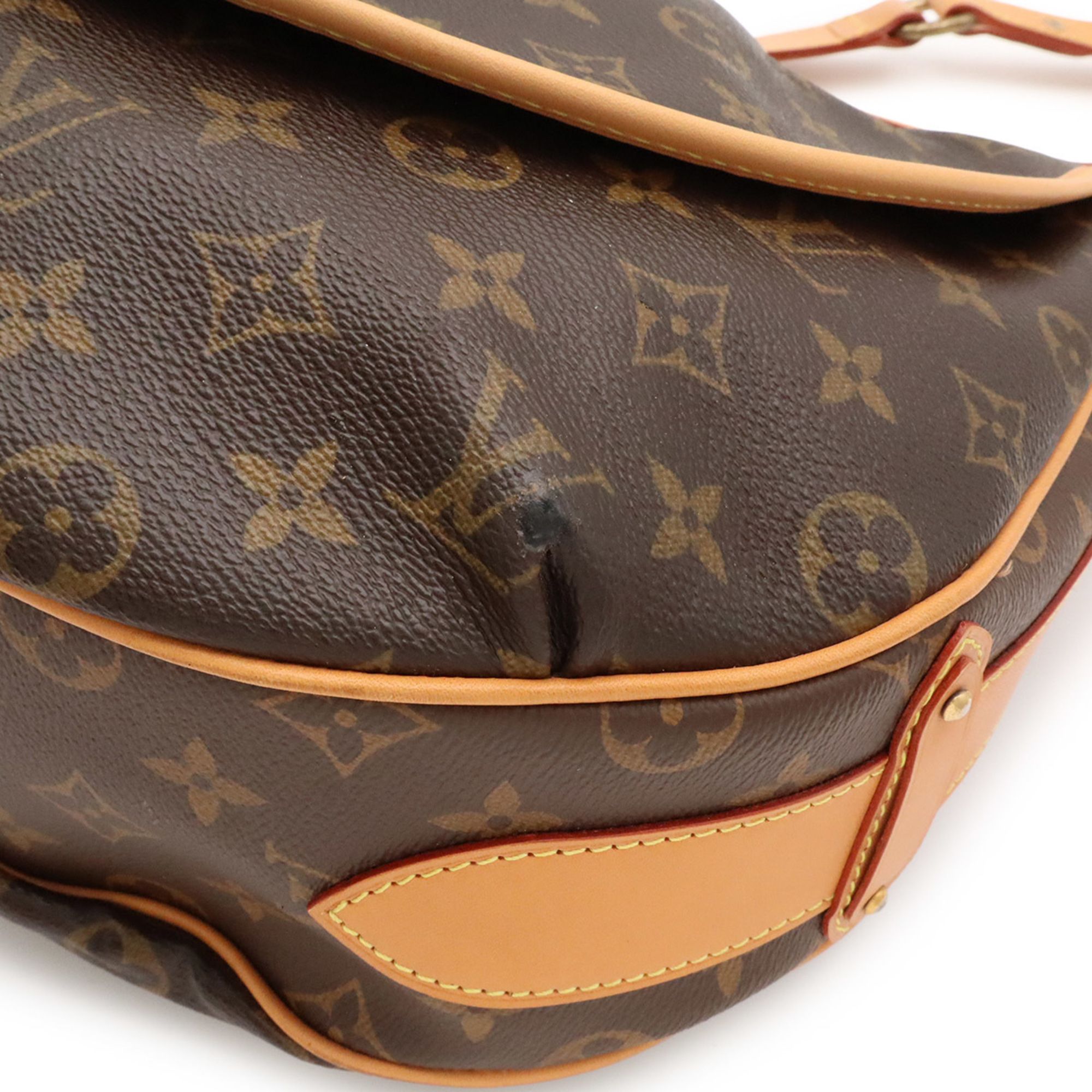 Monogram Canvas Shoulder Bag (Pre-Owned) - Louis Vuitton - Modalova