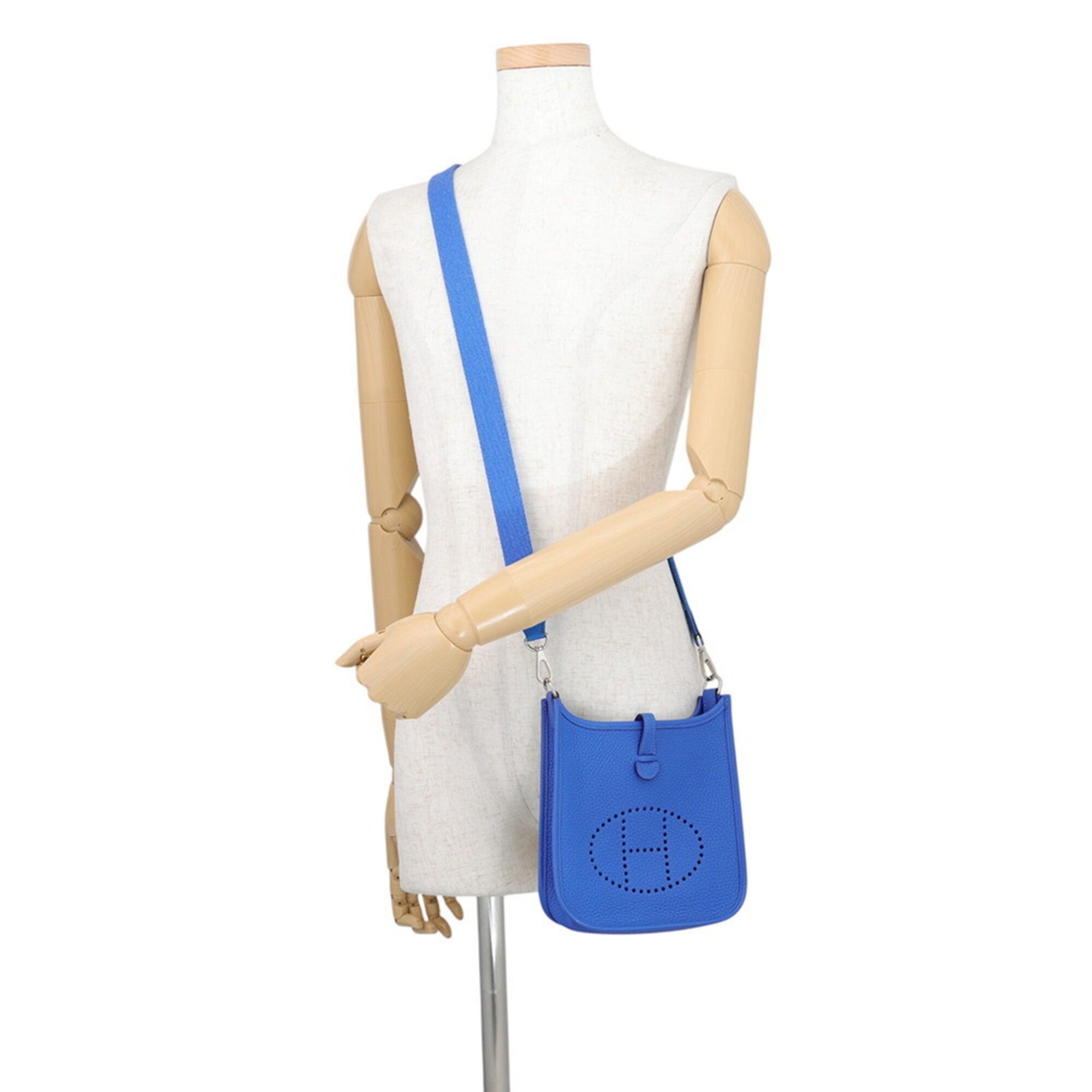 Evelyne Taurillon Clemence Leather Handbag Shoulder Bag (Pre-Owned) - Hermes - Modalova