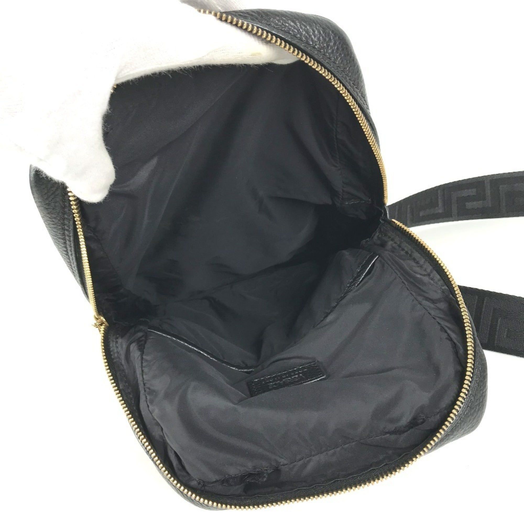 Leather Shoulder Bag Sling Bag (Pre-Owned) - Versace - Modalova