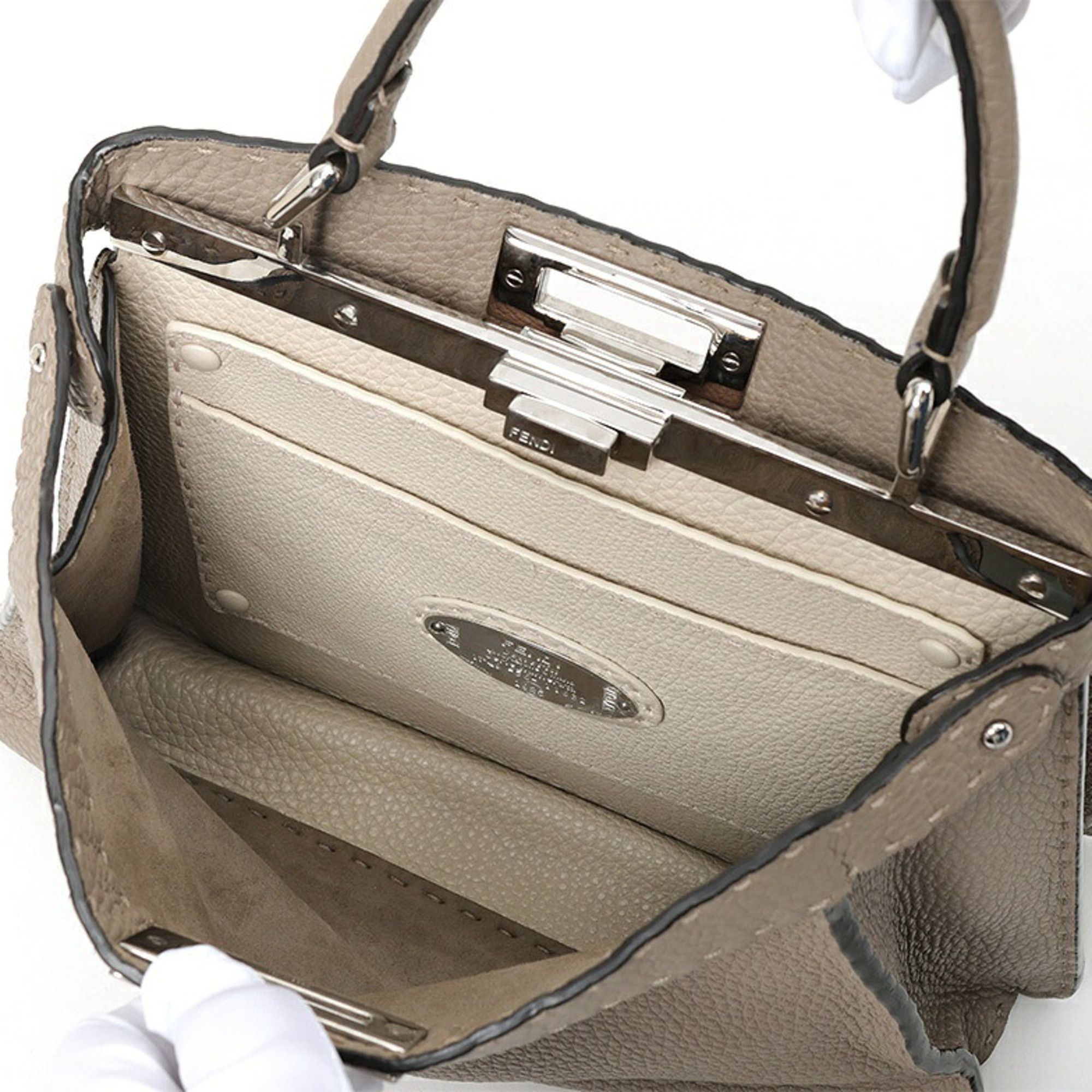 Fendi Grayish Leather (Pre-Owned) - Fendi - Modalova