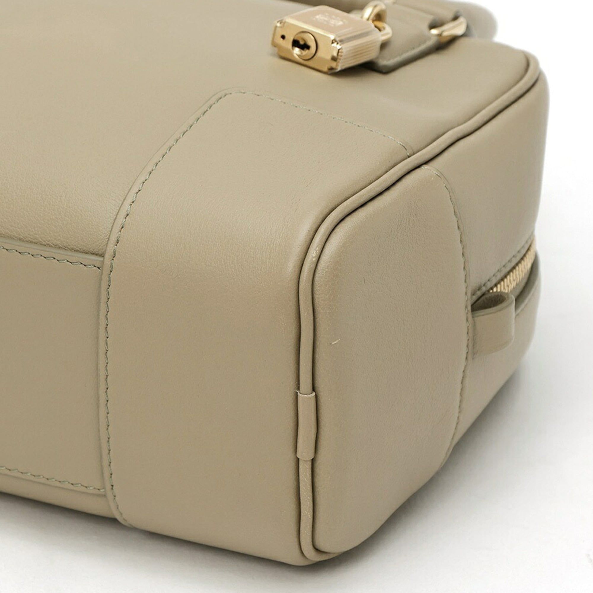 Loewe Beige Leather (Pre-Owned) - Loewe - Modalova