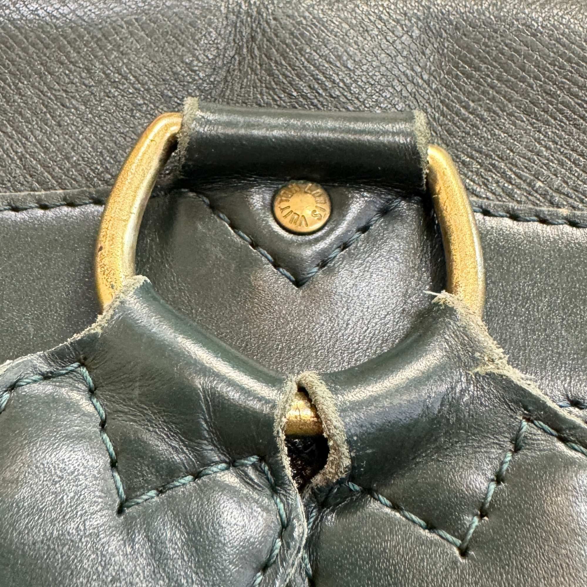 Taiga Leather Backpack (Pre-Owned) - Louis Vuitton - Modalova