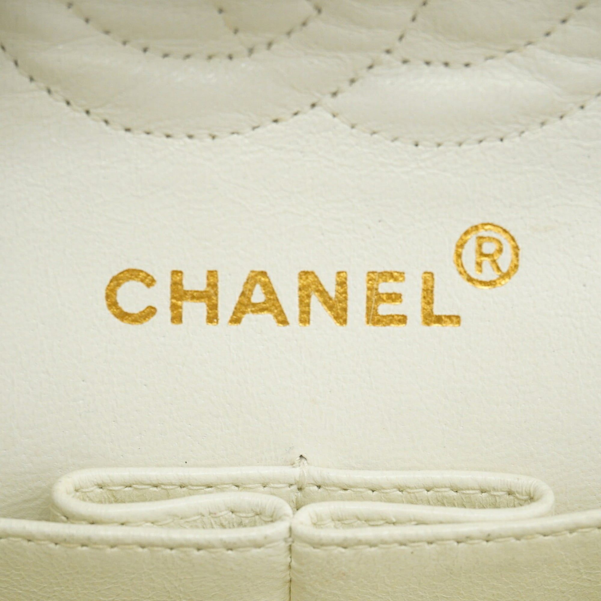 Leather Shoulder Bag (Pre-Owned) - Chanel - Modalova