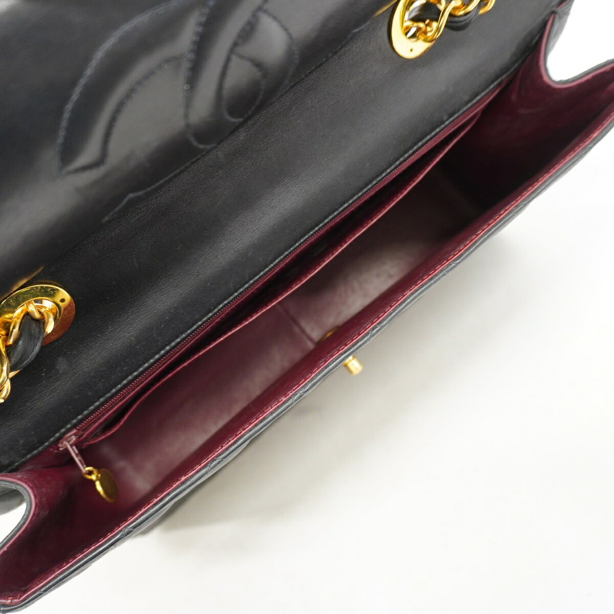 Leather Shoulder Bag (Pre-Owned) - Chanel - Modalova